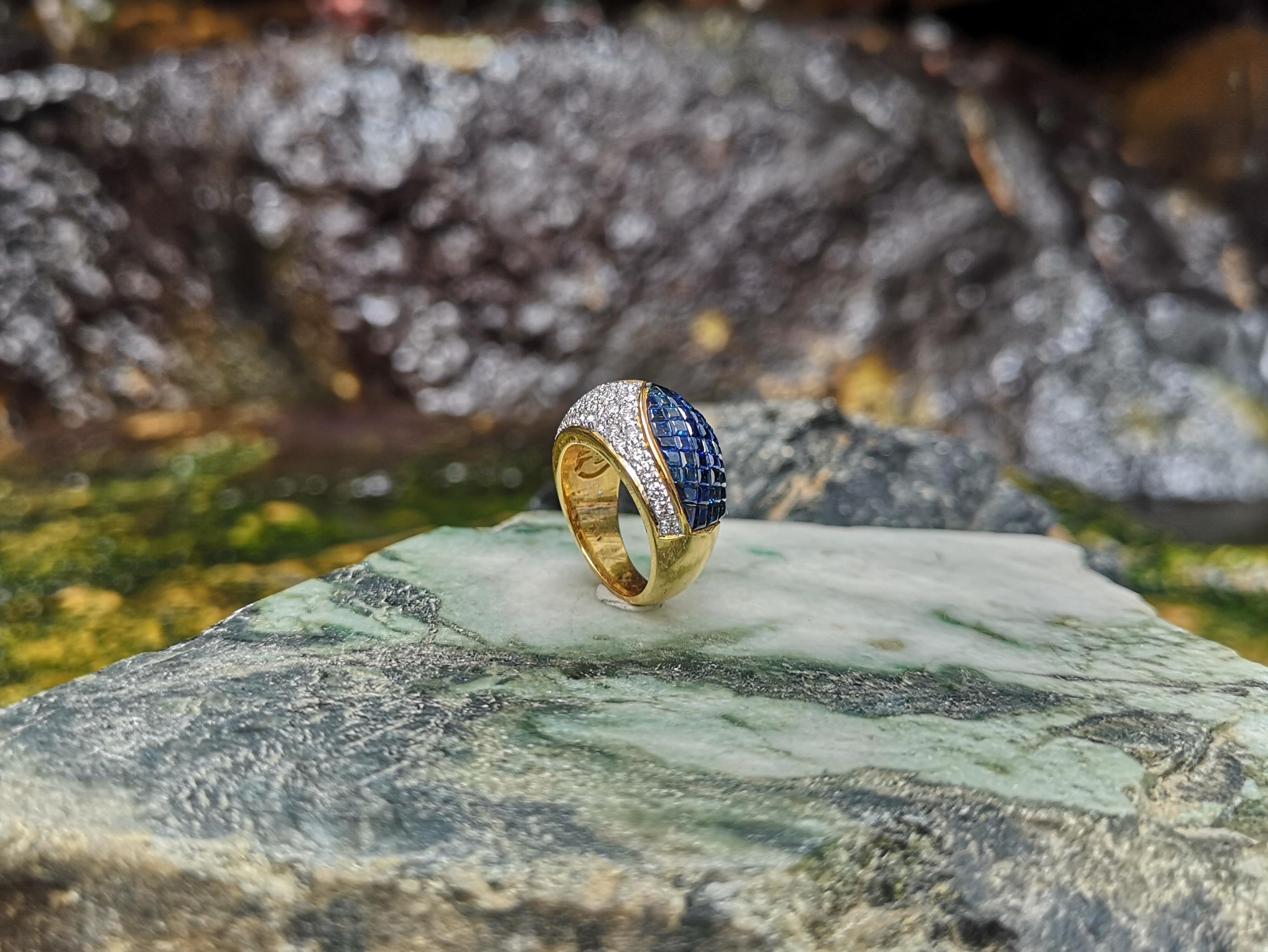Blue Sapphire with Diamond Ring Set in 18 Karat Gold Settings For Sale 8