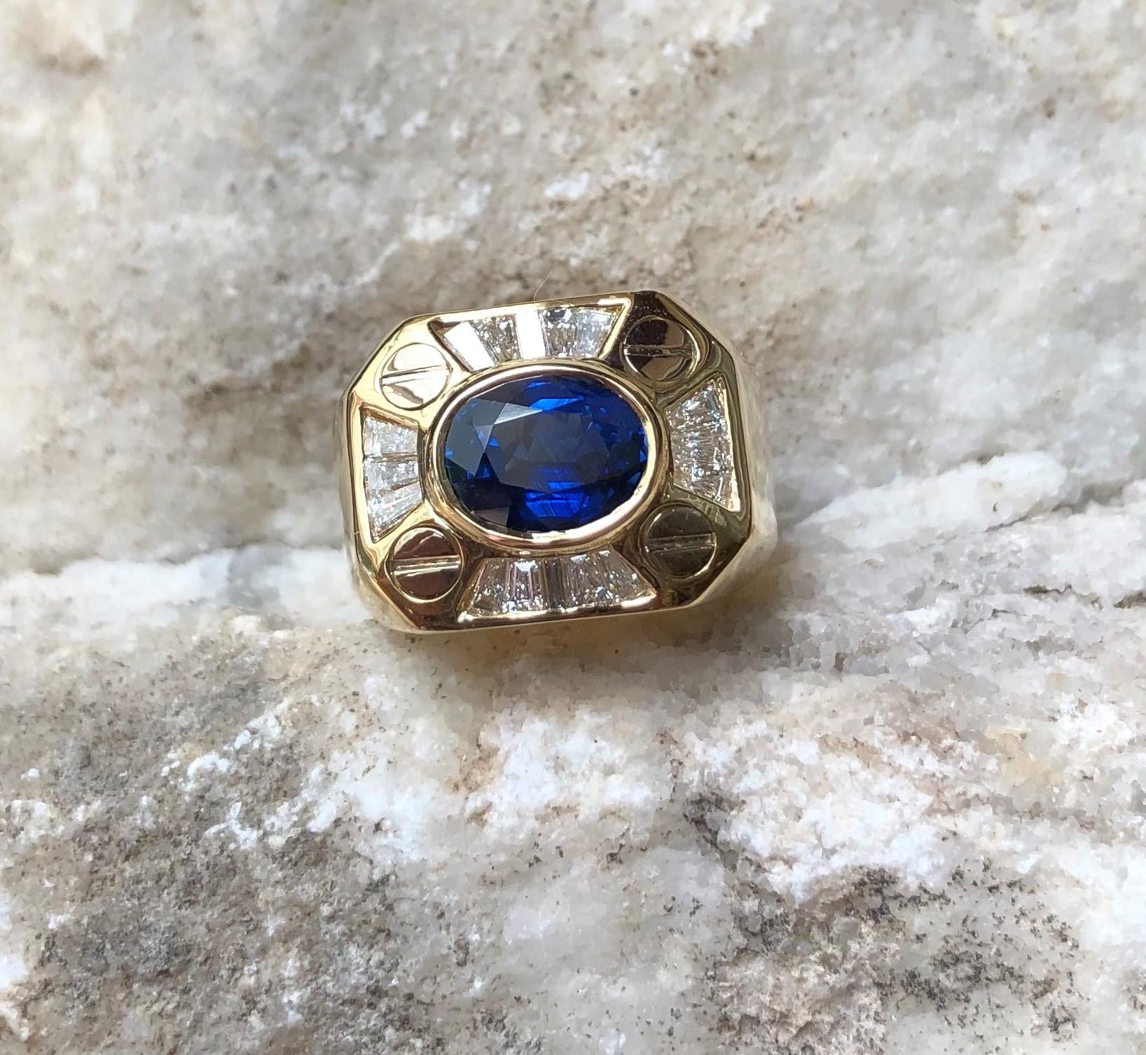 Bague en or 18 carats avec saphir bleu et diamant en vente 8