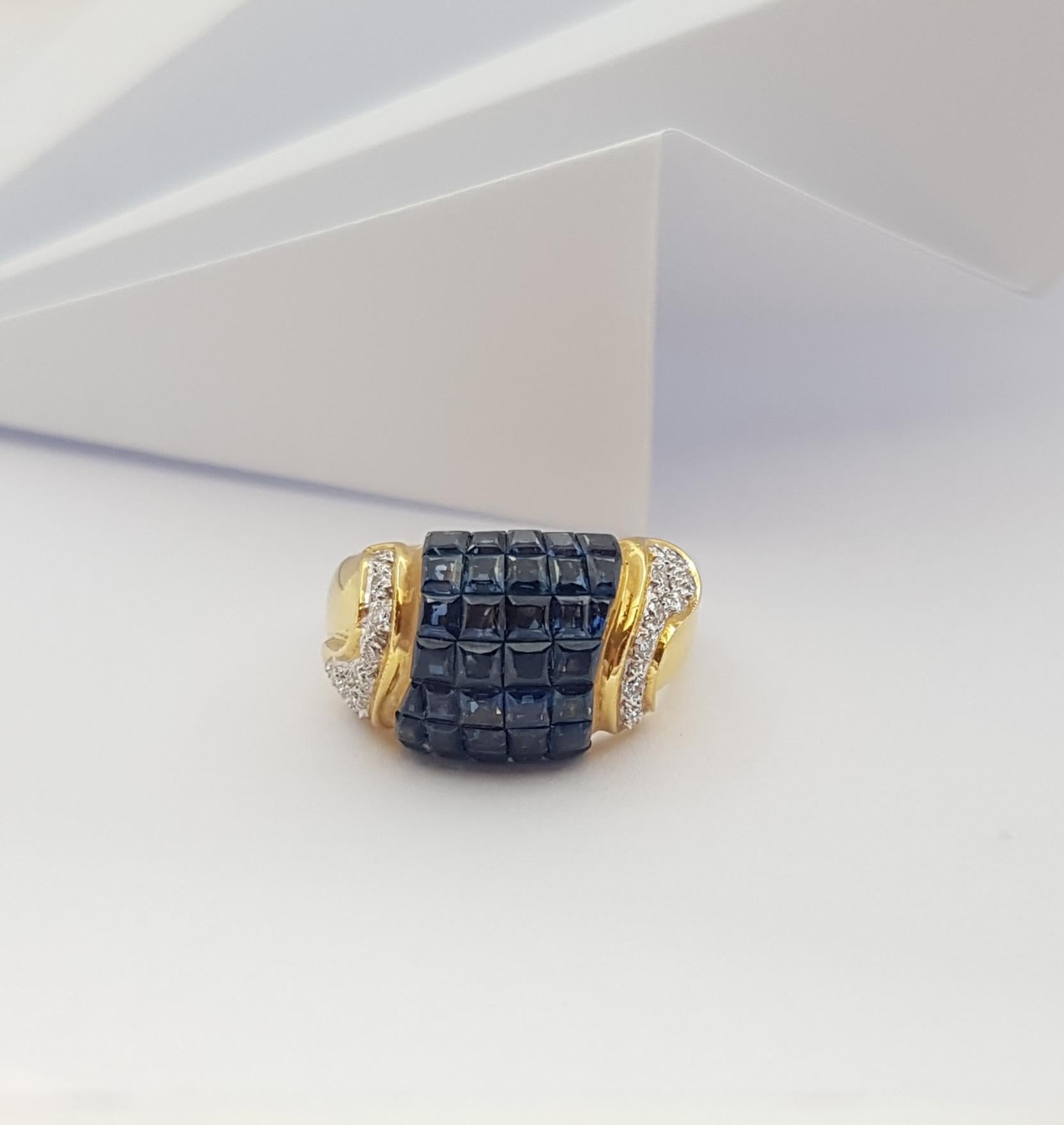 Blue Sapphire with Diamond Ring Set in 18 Karat Gold Settings For Sale 9