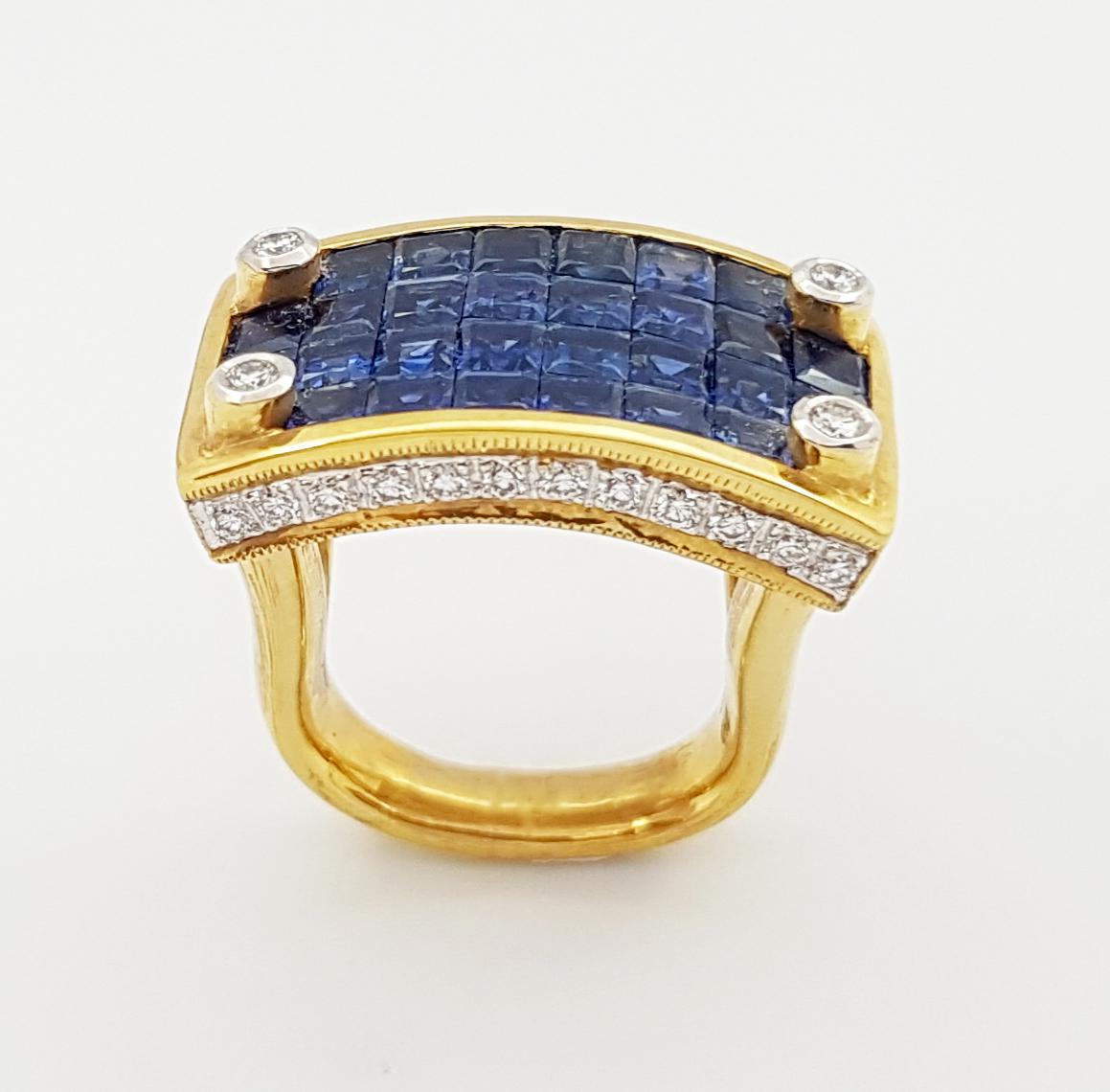 Blue Sapphire with Diamond Ring Set in 18 Karat Gold Settings For Sale 7