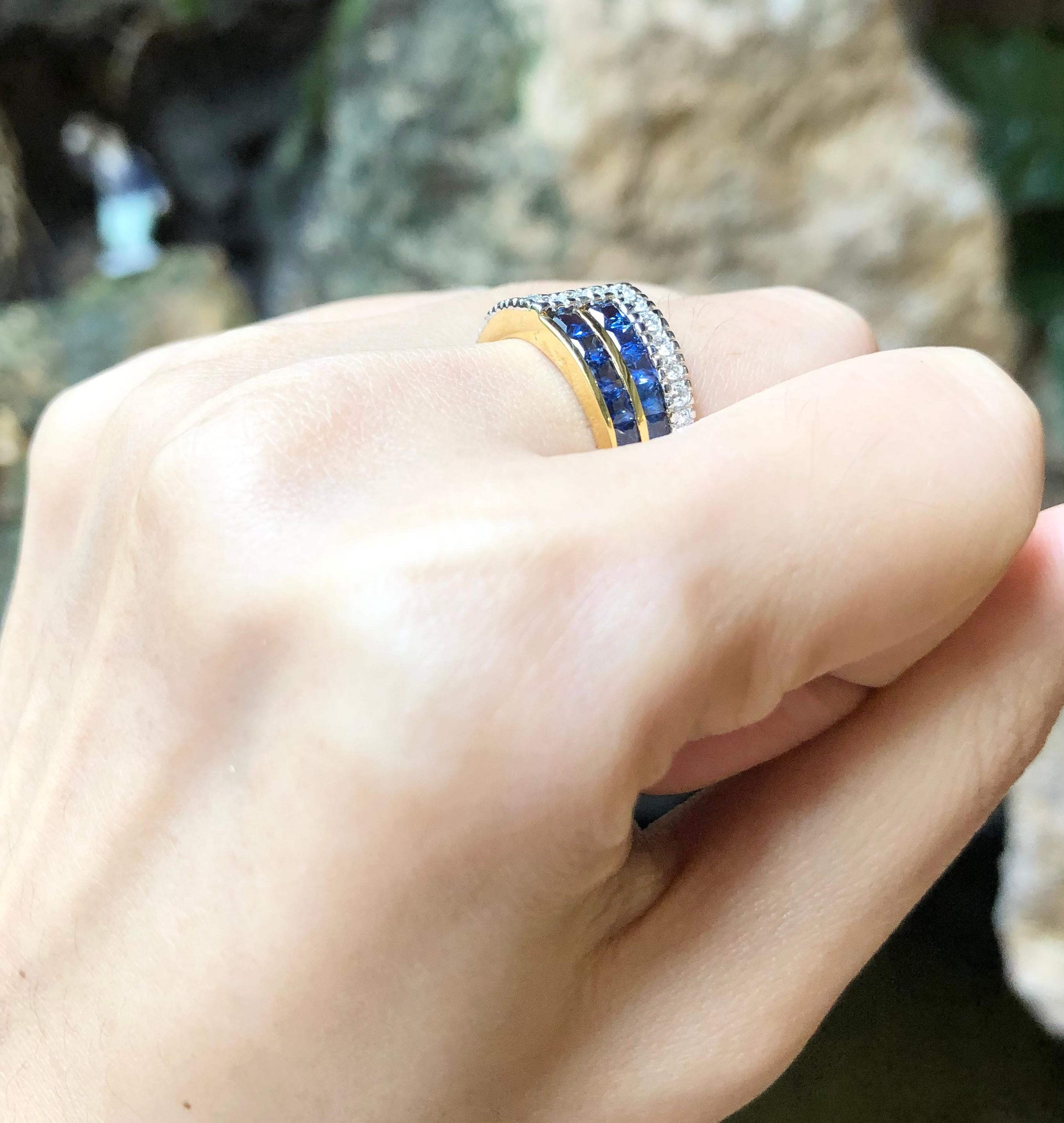 Contemporary Blue Sapphire with Diamond Ring Set in 18 Karat Gold Settings For Sale