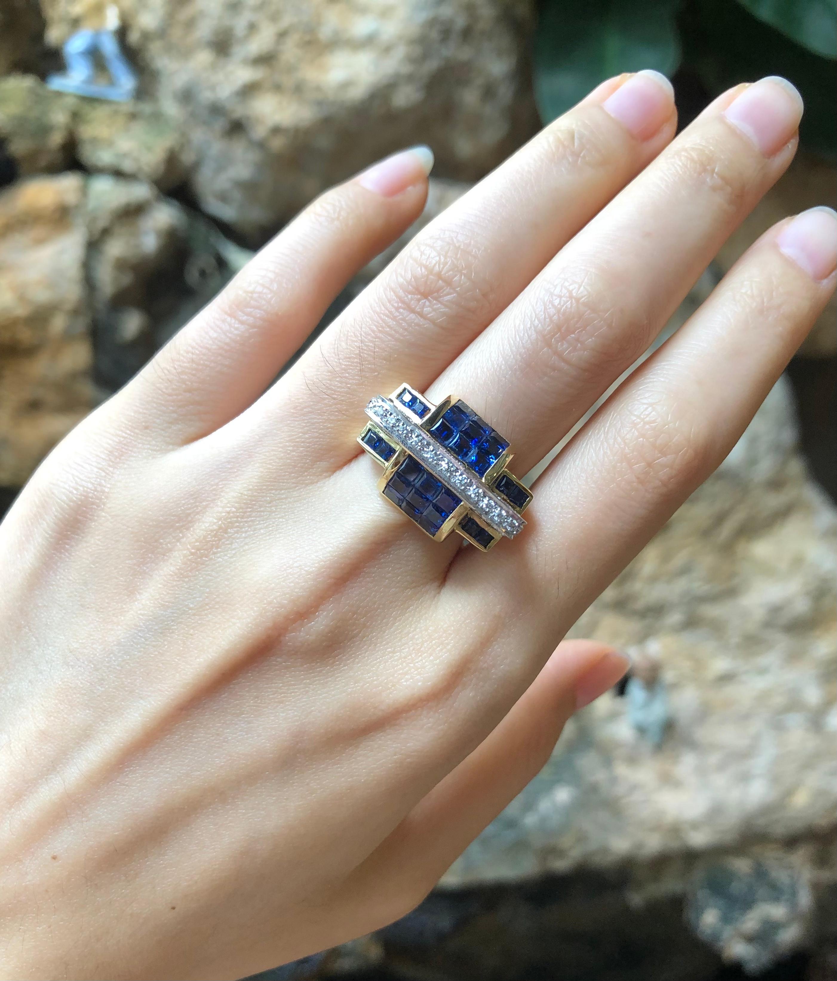 Bague en or 18 carats sertie d'un saphir bleu et de diamants Neuf - En vente à Bangkok, TH
