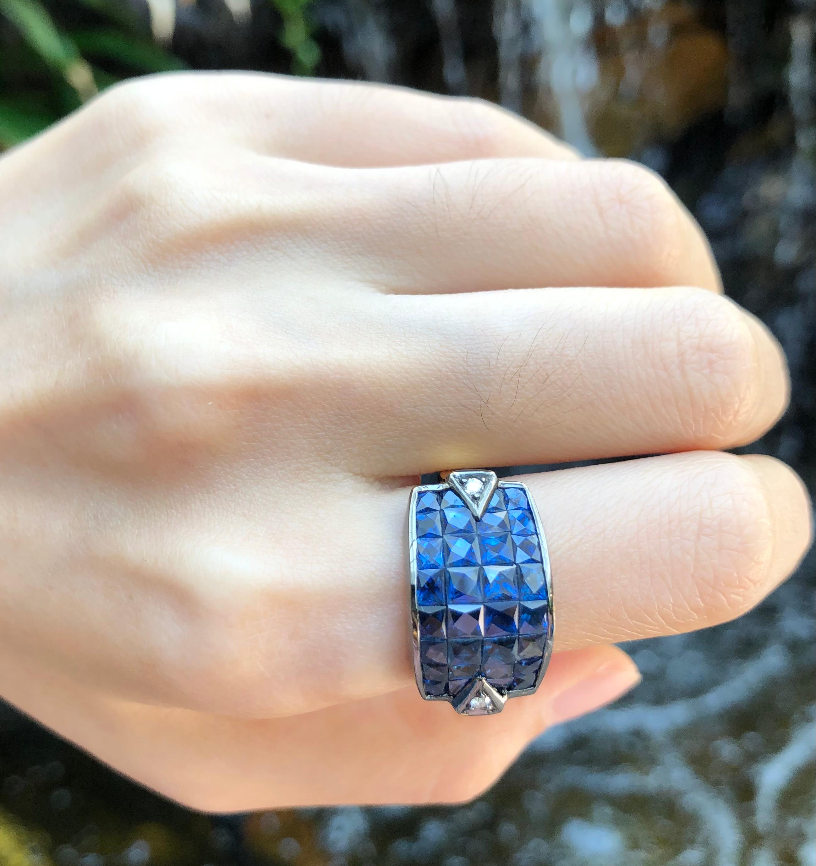 Square Cut Blue Sapphire with Diamond Ring Set in 18 Karat Gold Settings For Sale