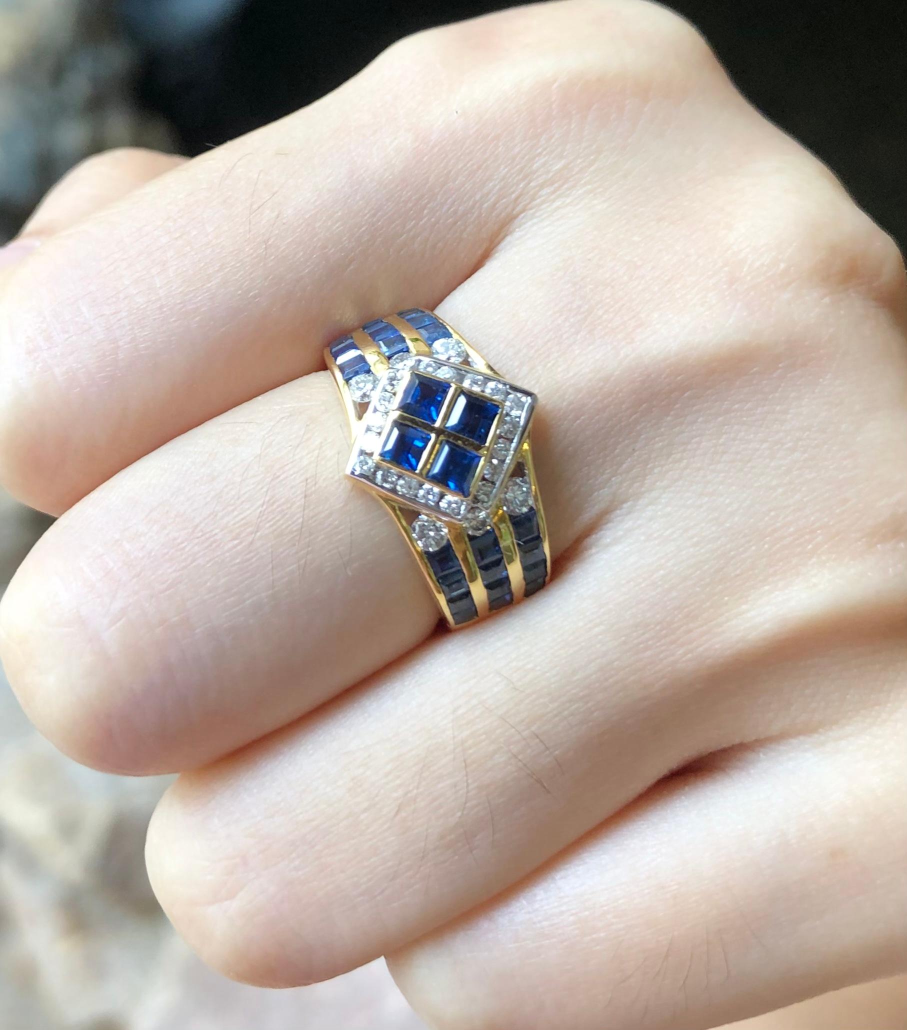 Saphir bleu  Bague avec diamant serti dans des montures en or 18 carats Unisexe en vente