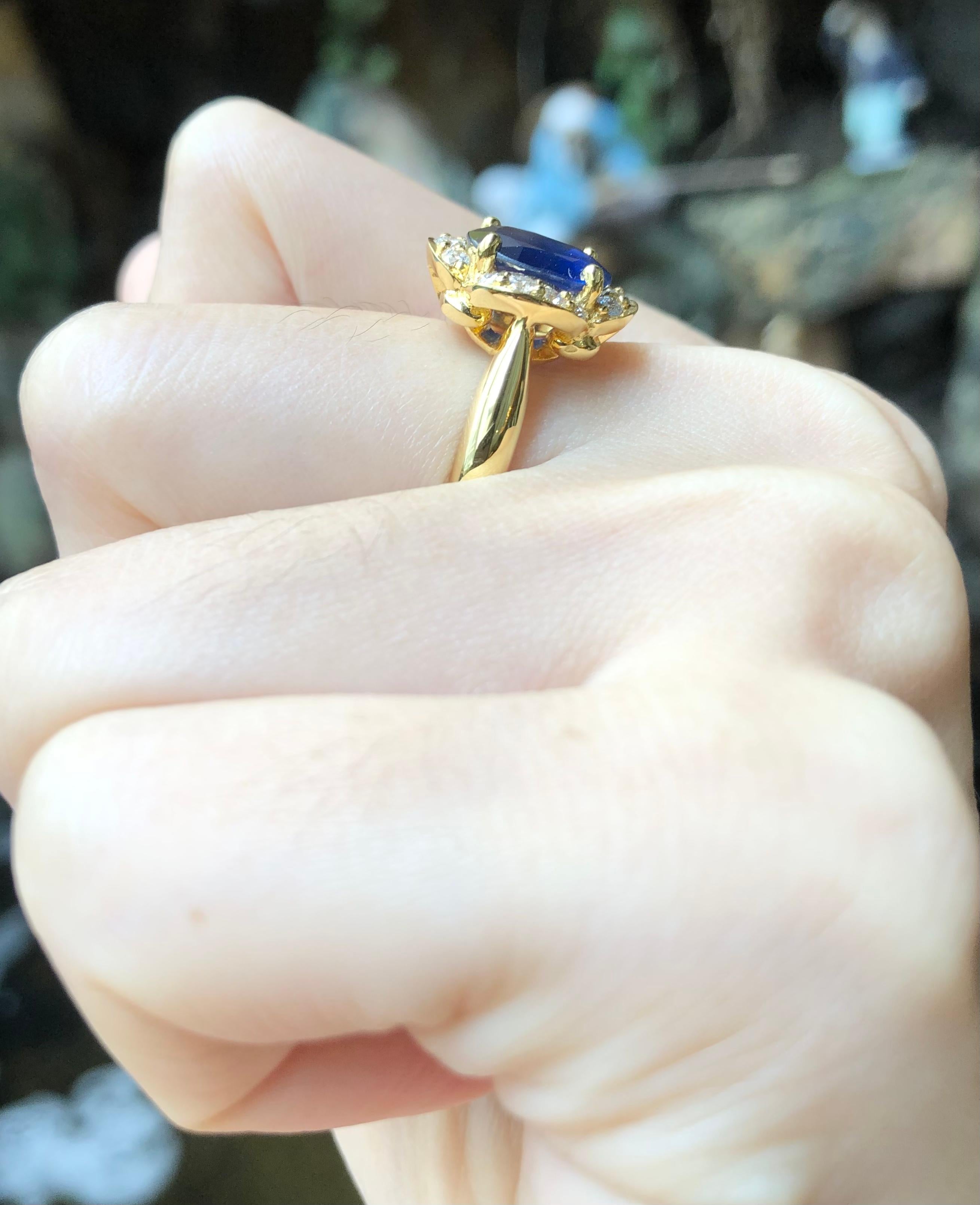 Blauer Saphir mit Diamantring aus 18 Karat Gold in Fassungen Damen im Angebot
