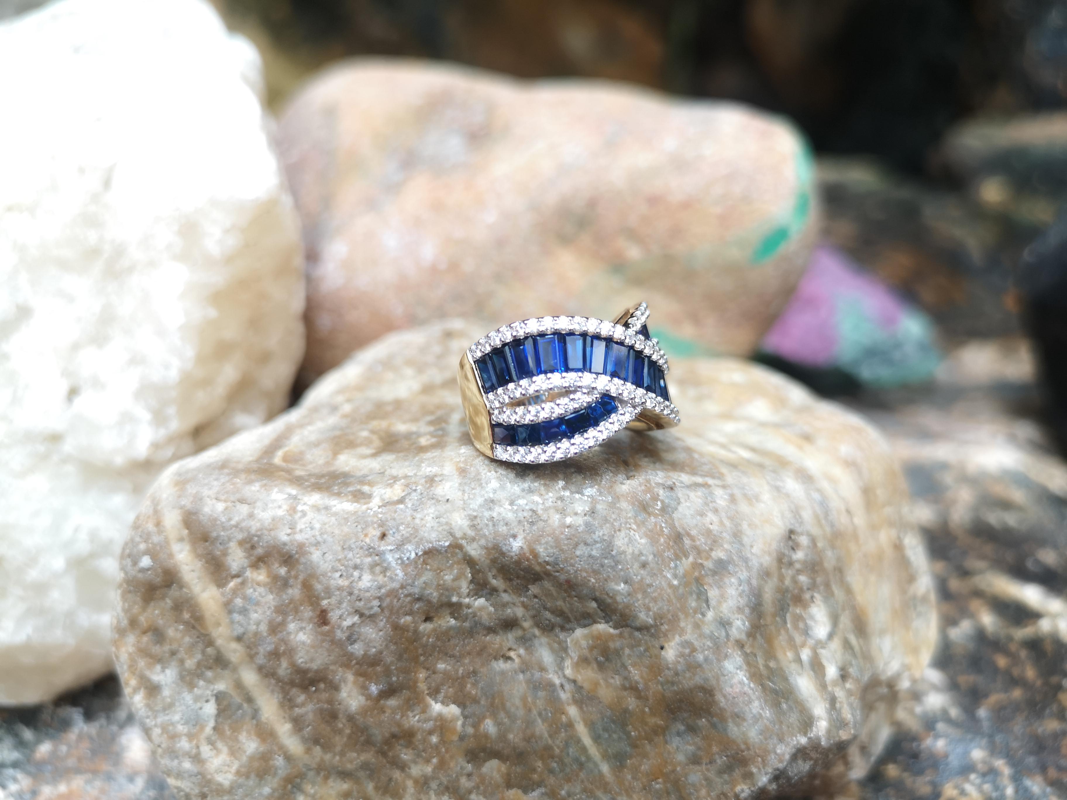 Blauer blauer Saphir mit Diamantring in 18 Karat Goldfassung im Angebot 2