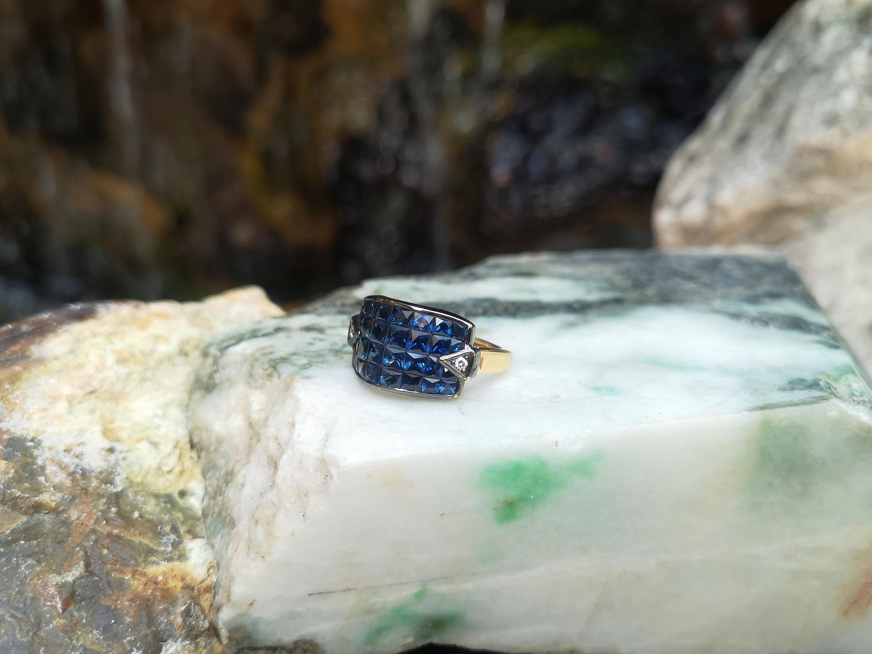 Anillo Zafiro Azul con Diamantes Engastado en Oro de 18 Kilates en venta 3