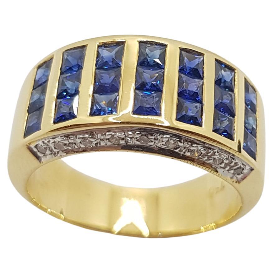 Blue Sapphire with Diamond Ring Set in 18 Karat Gold Settings For Sale