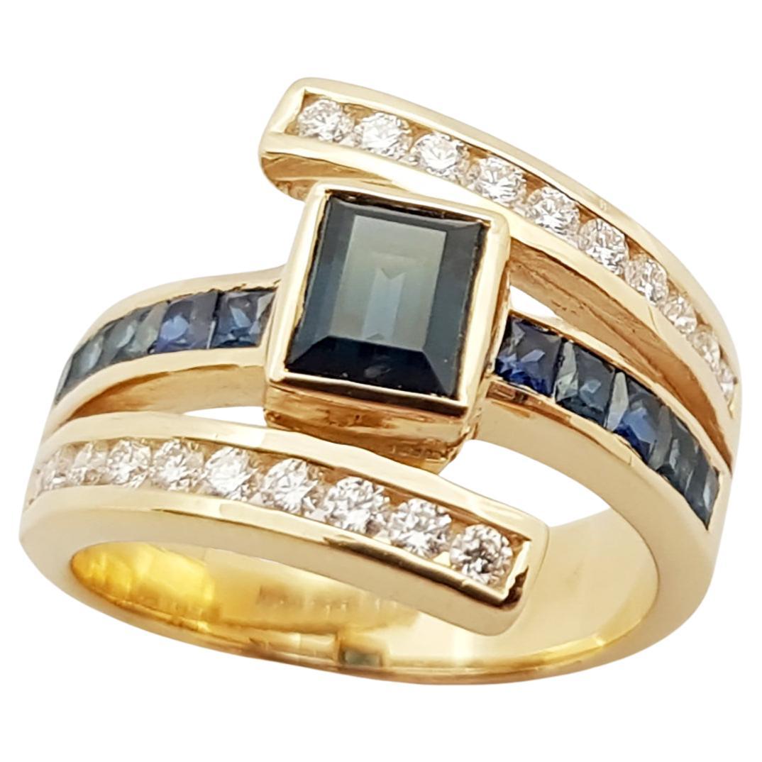 Saphir bleu avec diamants  Bague en or 18 carats