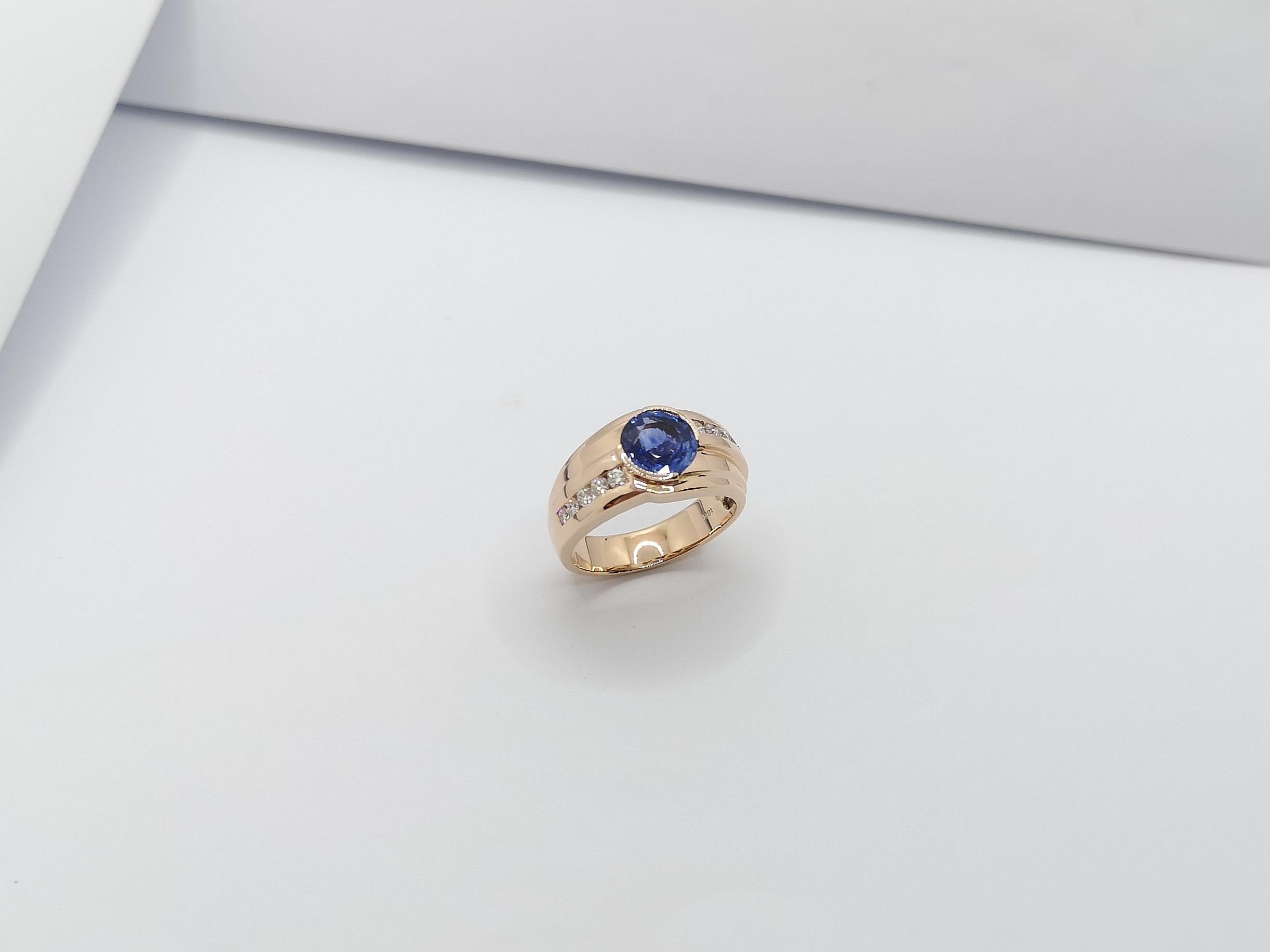 Blue Sapphire with Diamond Ring Set in 18 Karat Rose Gold Settings For Sale 3