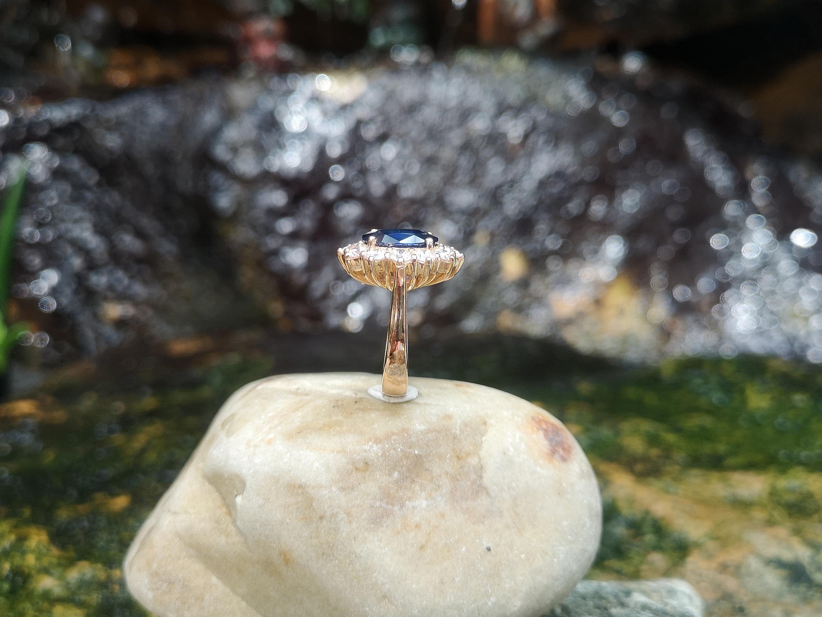 Blue Sapphire with Diamond Ring set in 18 Karat Rose Gold Settings For Sale 5