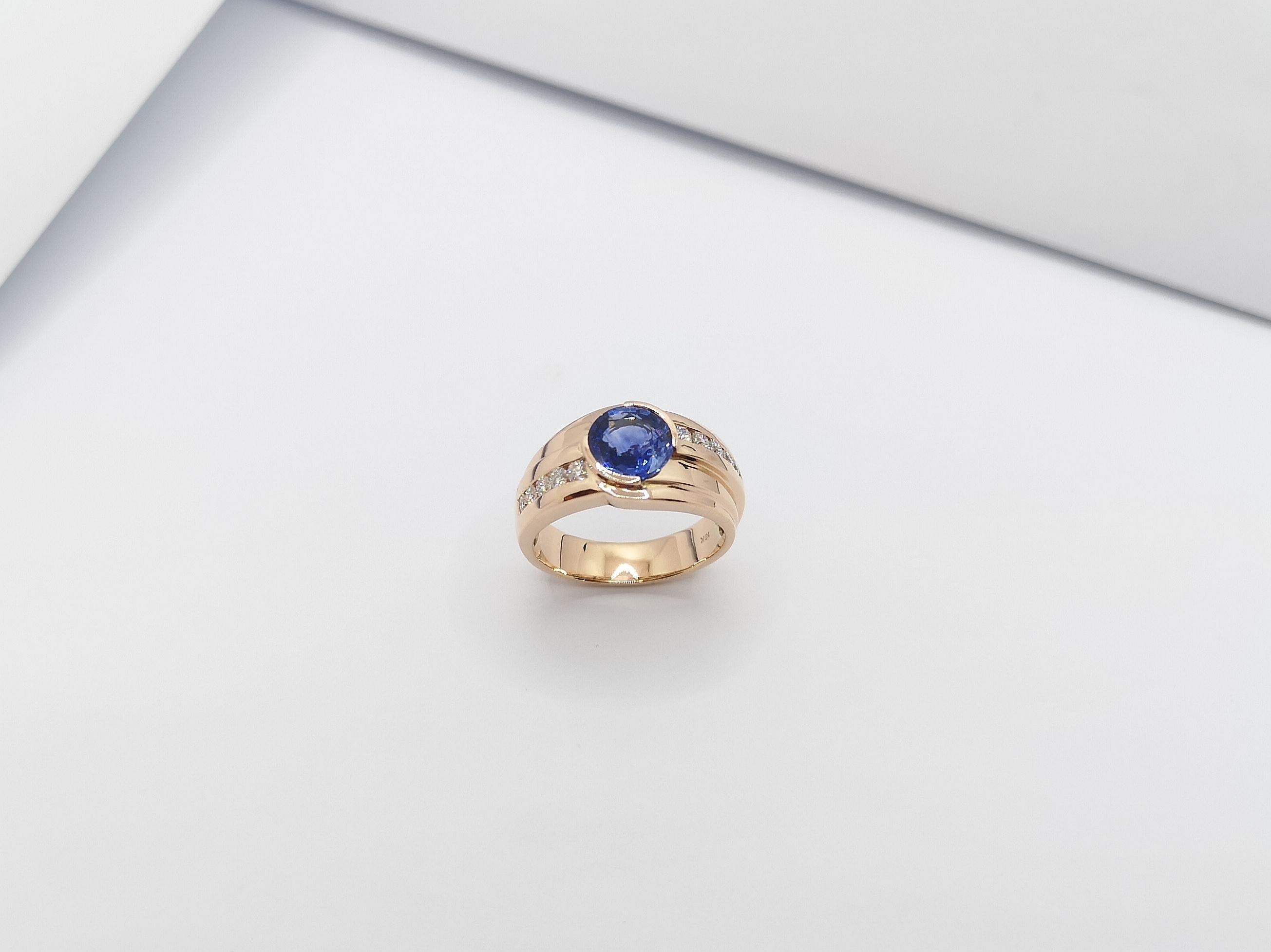 Blue Sapphire with Diamond Ring Set in 18 Karat Rose Gold Settings For Sale 4