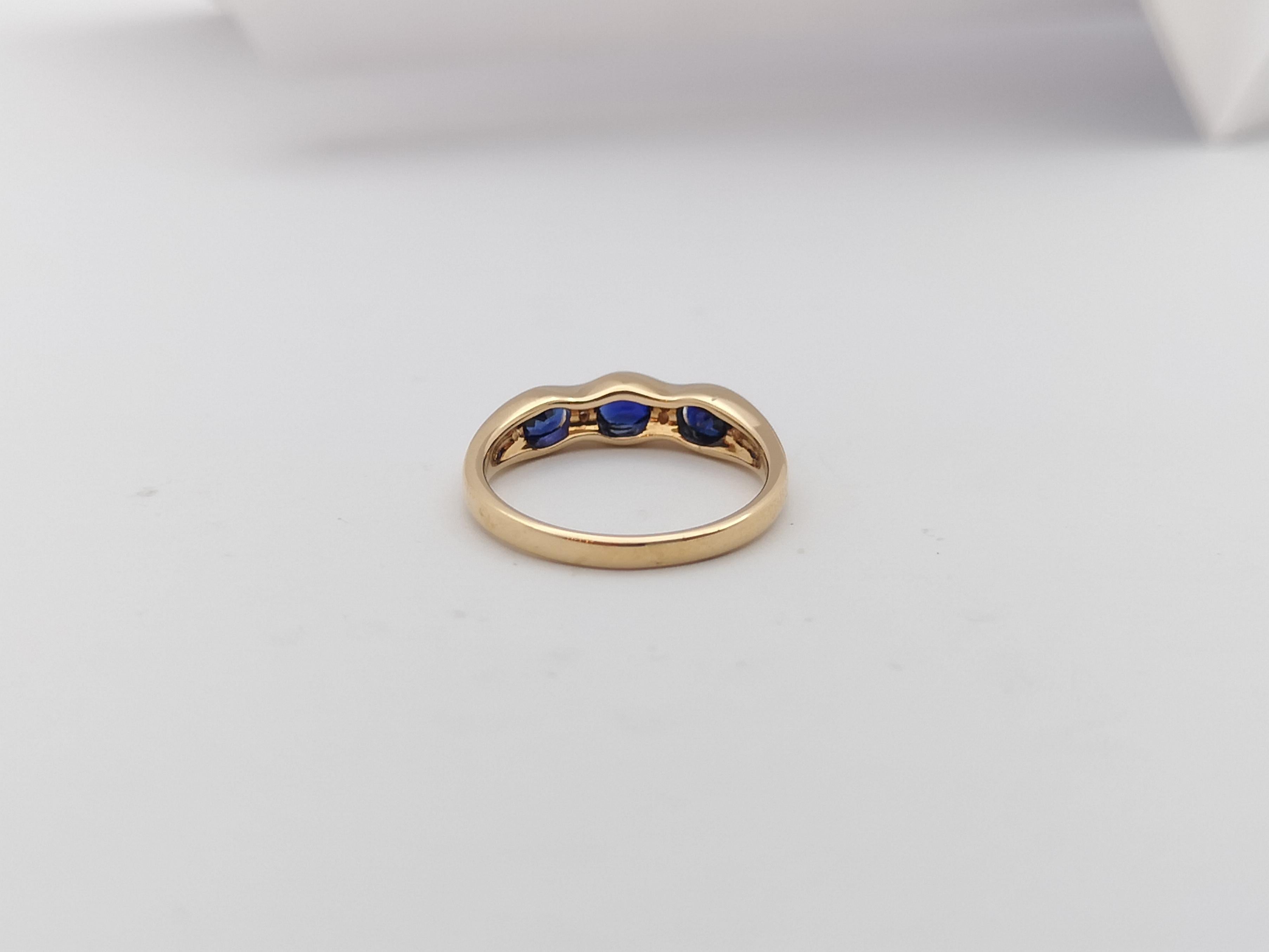 Blue Sapphire with Diamond Ring Set in 18 Karat Rose Gold Settings For Sale 5