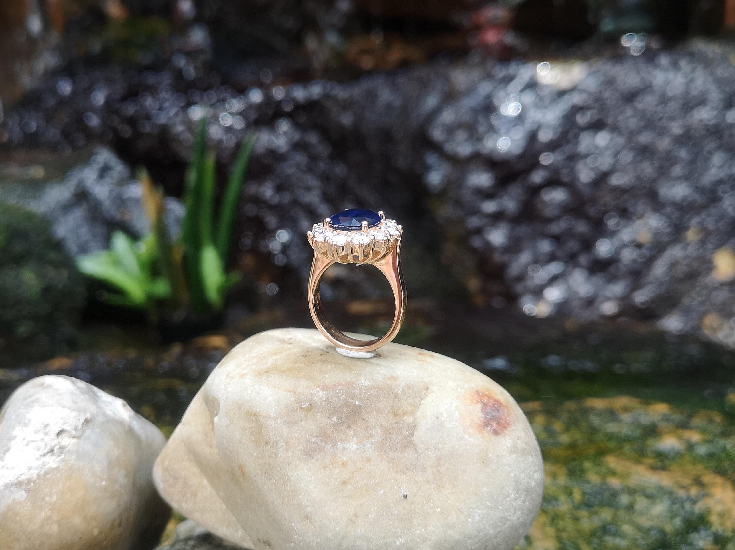 Blue Sapphire with Diamond Ring set in 18 Karat Rose Gold Settings For Sale 6