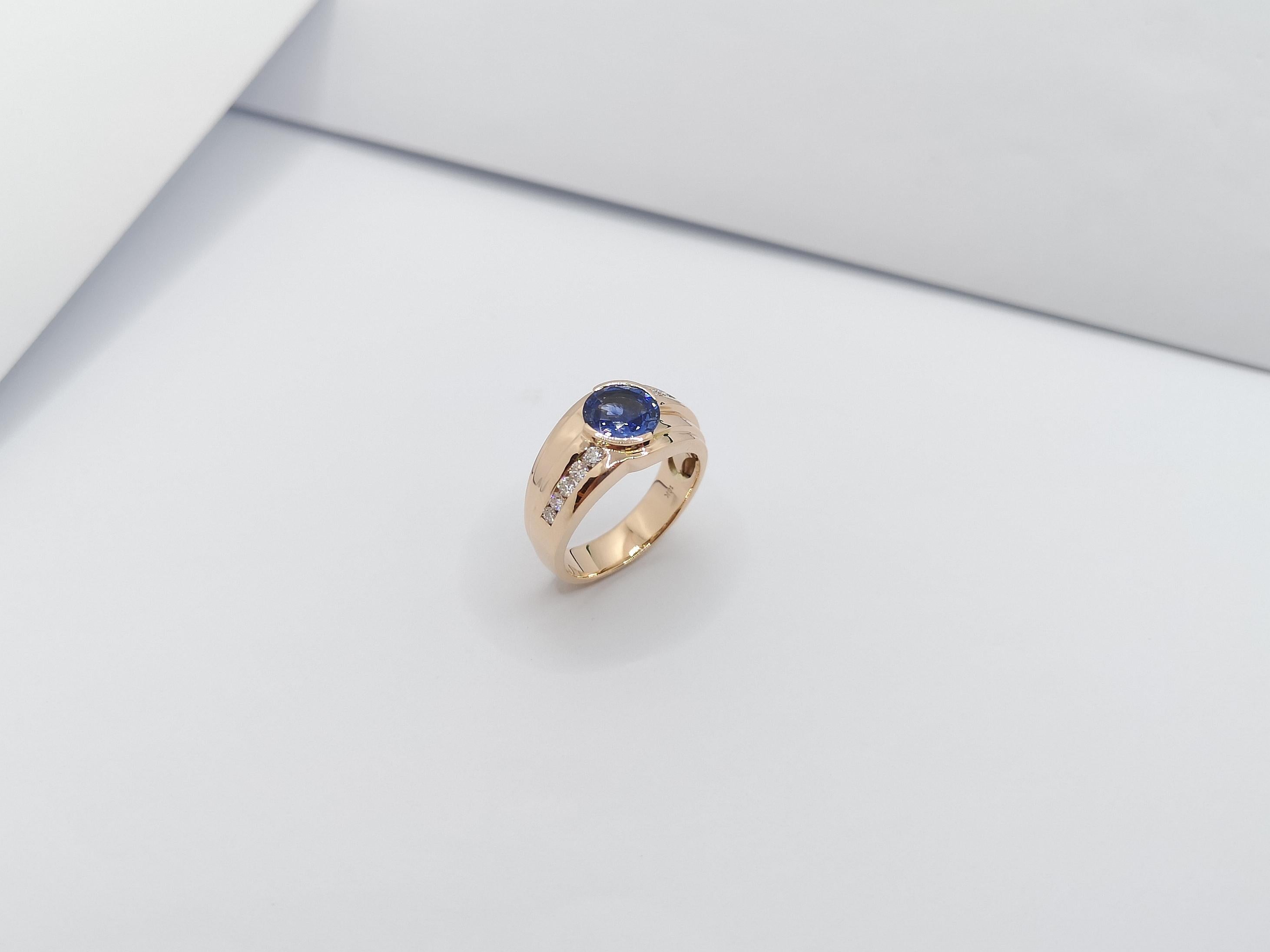 Blue Sapphire with Diamond Ring Set in 18 Karat Rose Gold Settings For Sale 5