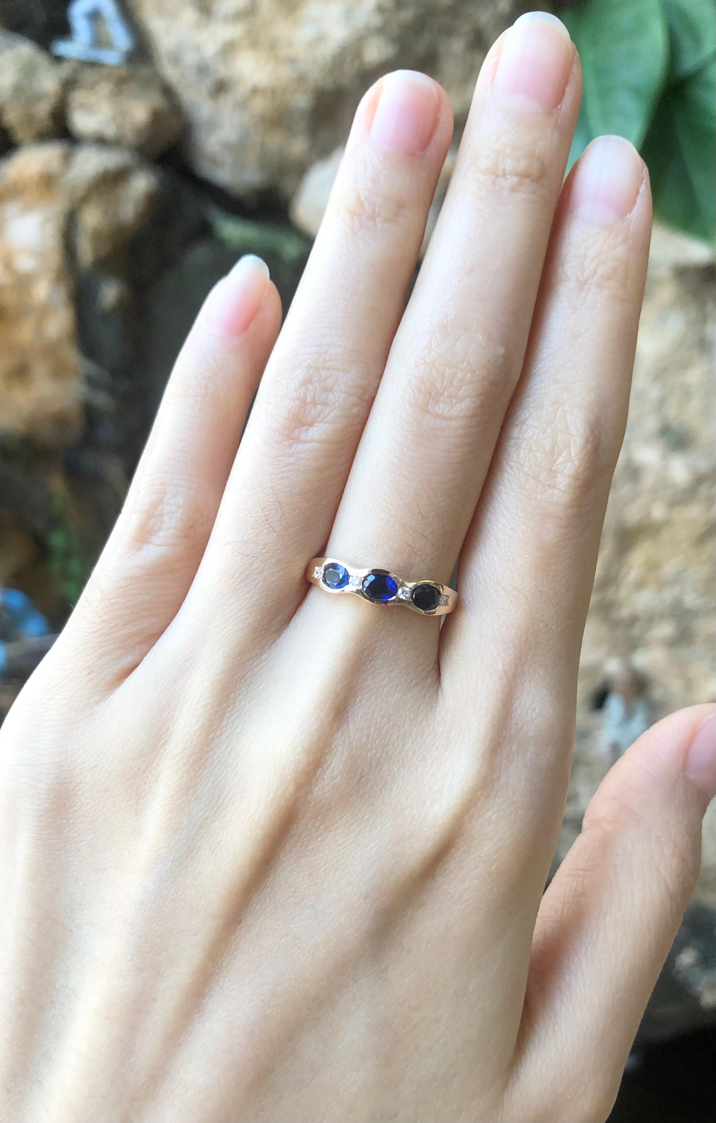 Women's or Men's Blue Sapphire with Diamond Ring Set in 18 Karat Rose Gold Settings For Sale