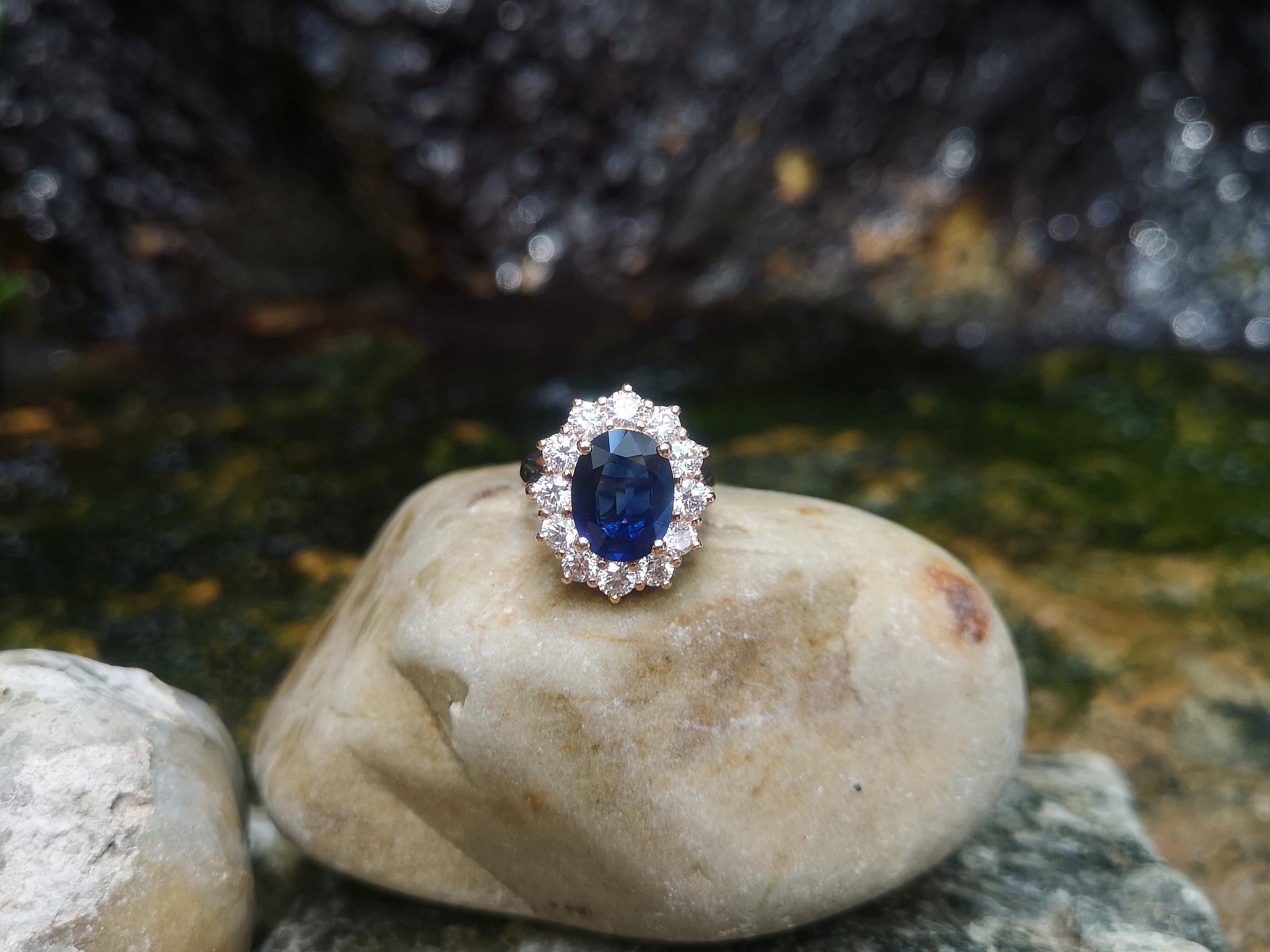 Blue Sapphire with Diamond Ring set in 18 Karat Rose Gold Settings For Sale 1