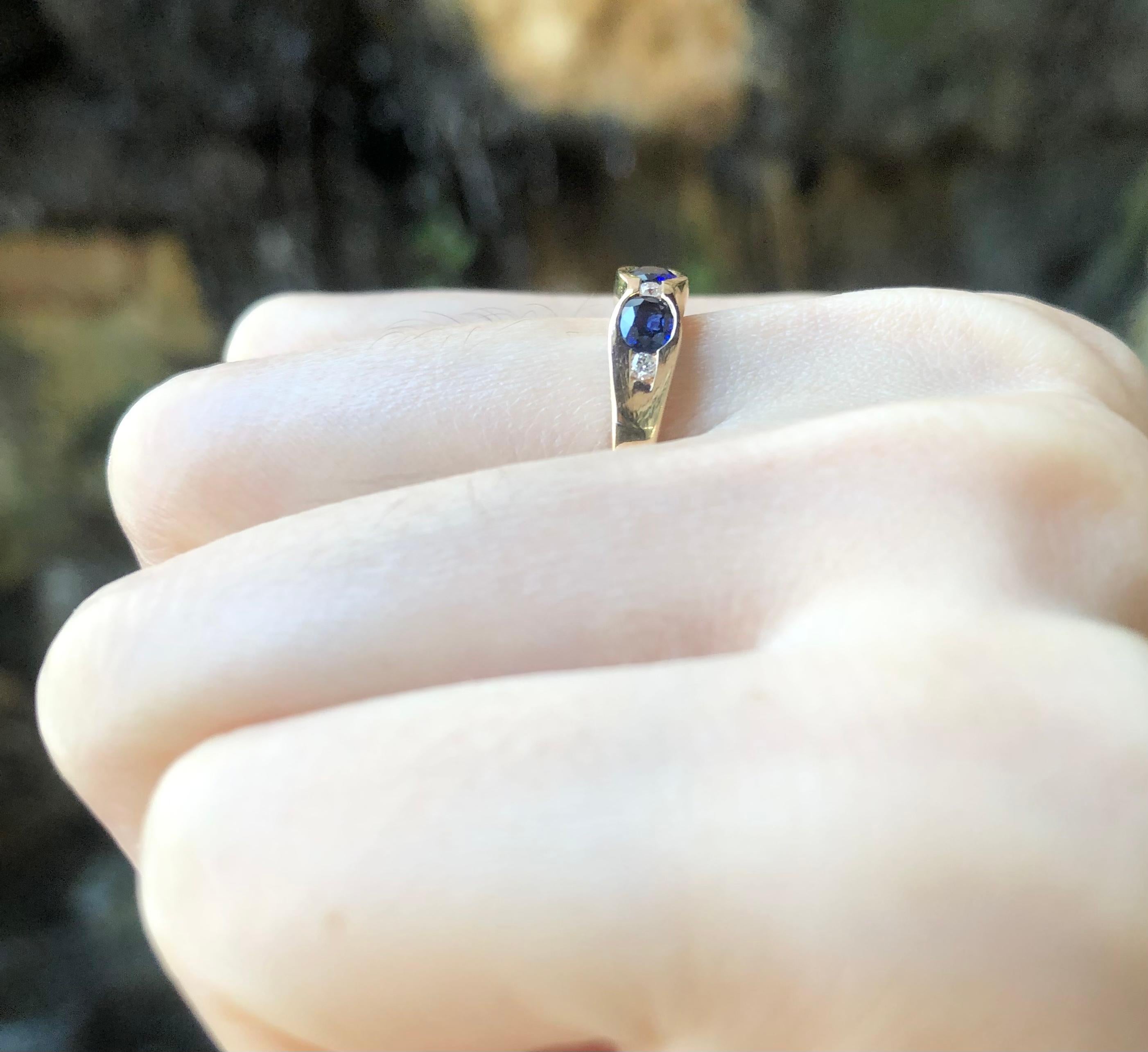 Blue Sapphire with Diamond Ring Set in 18 Karat Rose Gold Settings For Sale 1