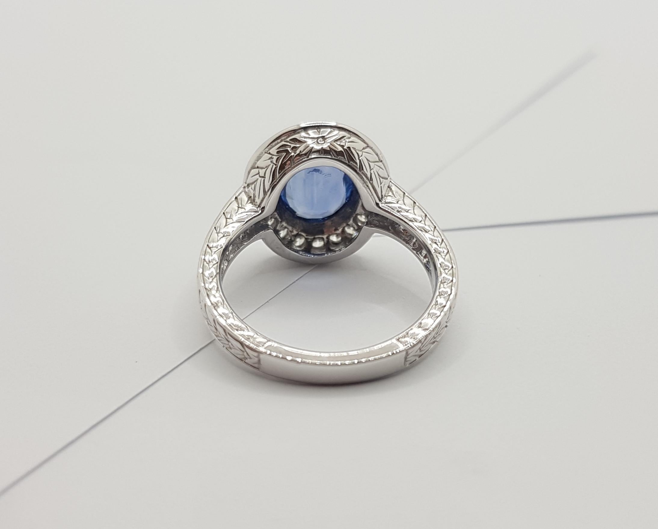 Blauer Saphir mit Diamantring aus 18 Karat Weißgold in Fassungen im Angebot 4