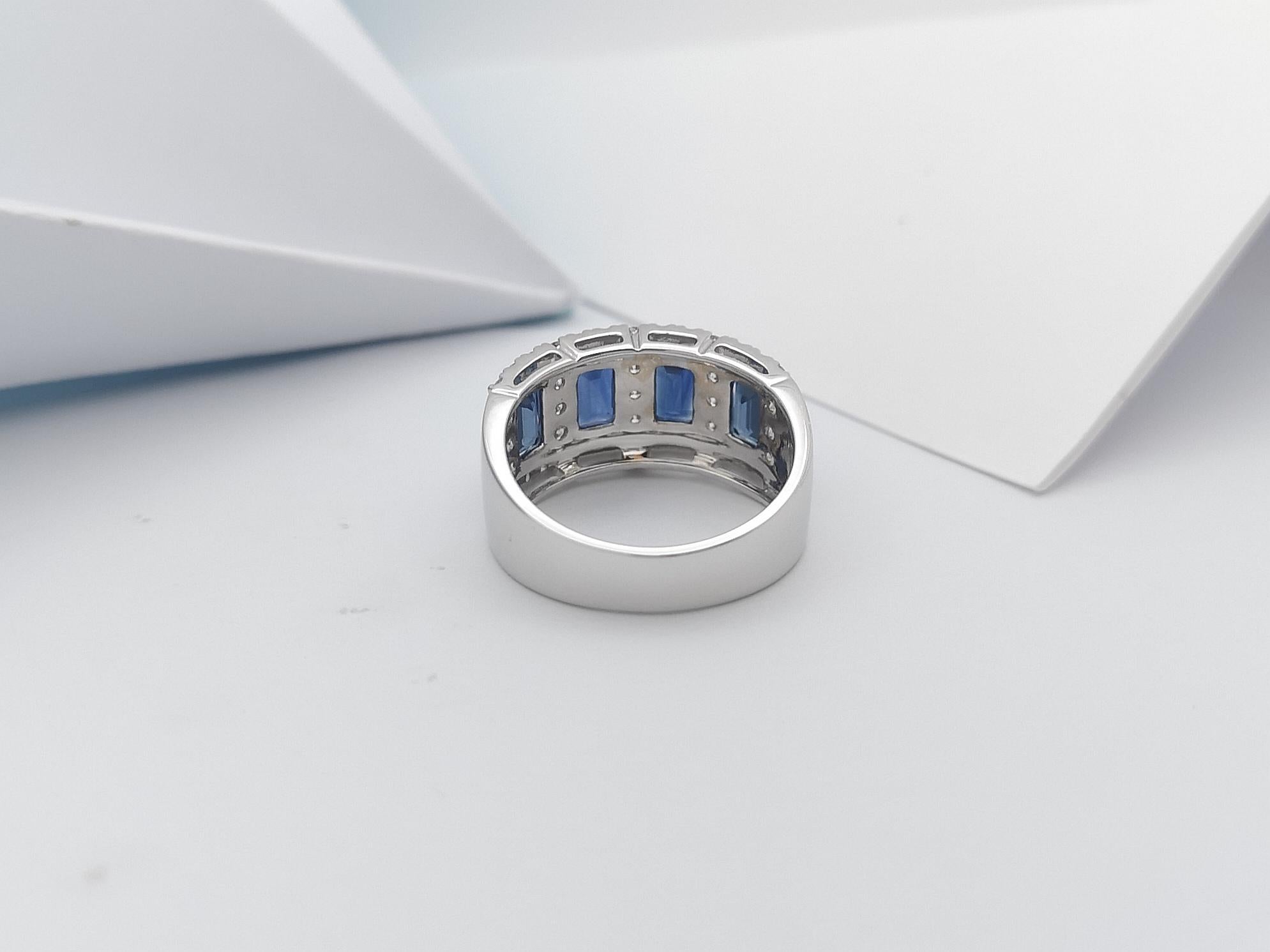 Blue Sapphire with Diamond Ring Set in 18 Karat White Gold Settings For Sale 3
