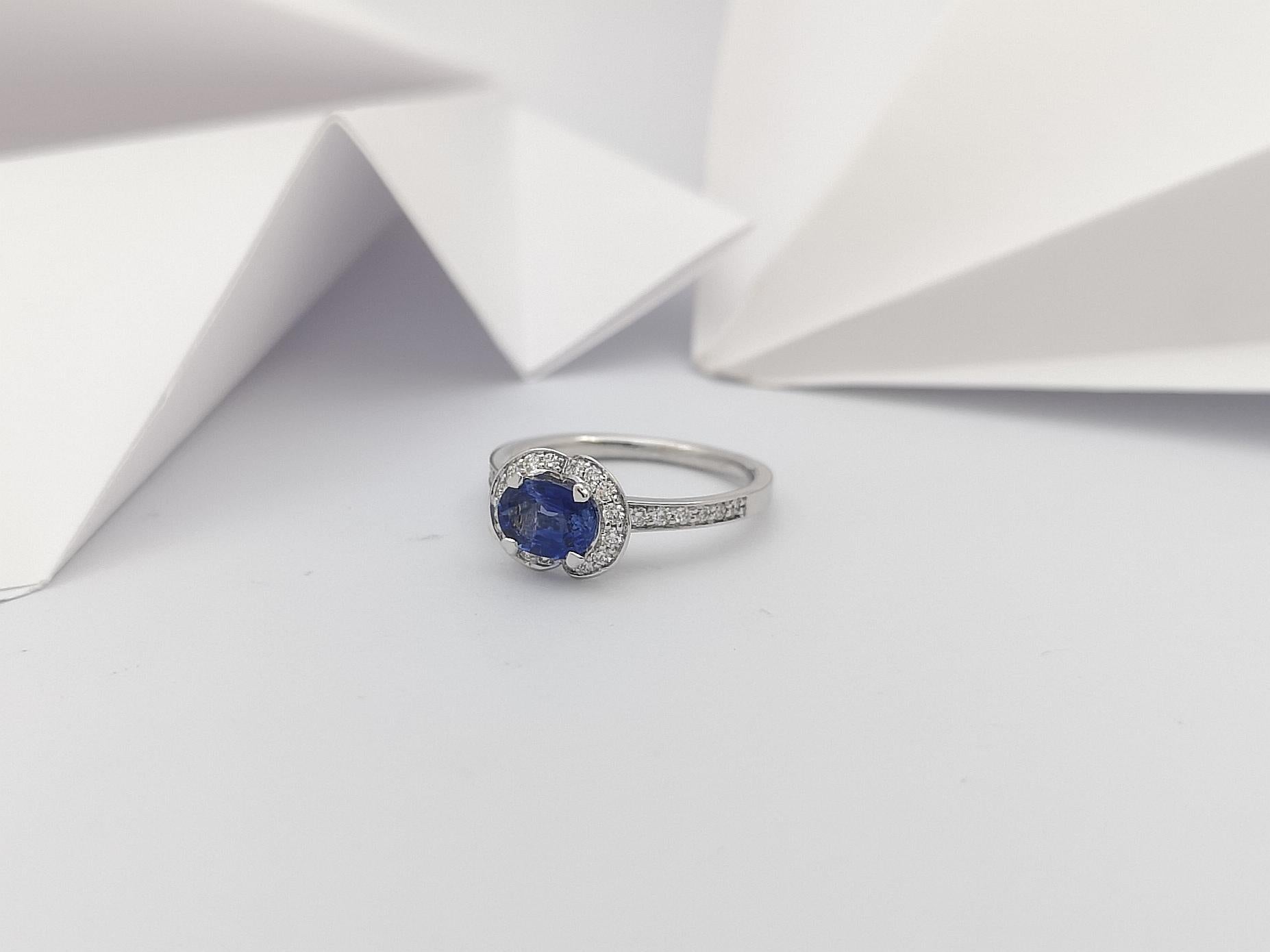 Blue Sapphire with Diamond Ring set in 18 Karat White Gold Settings For Sale 4