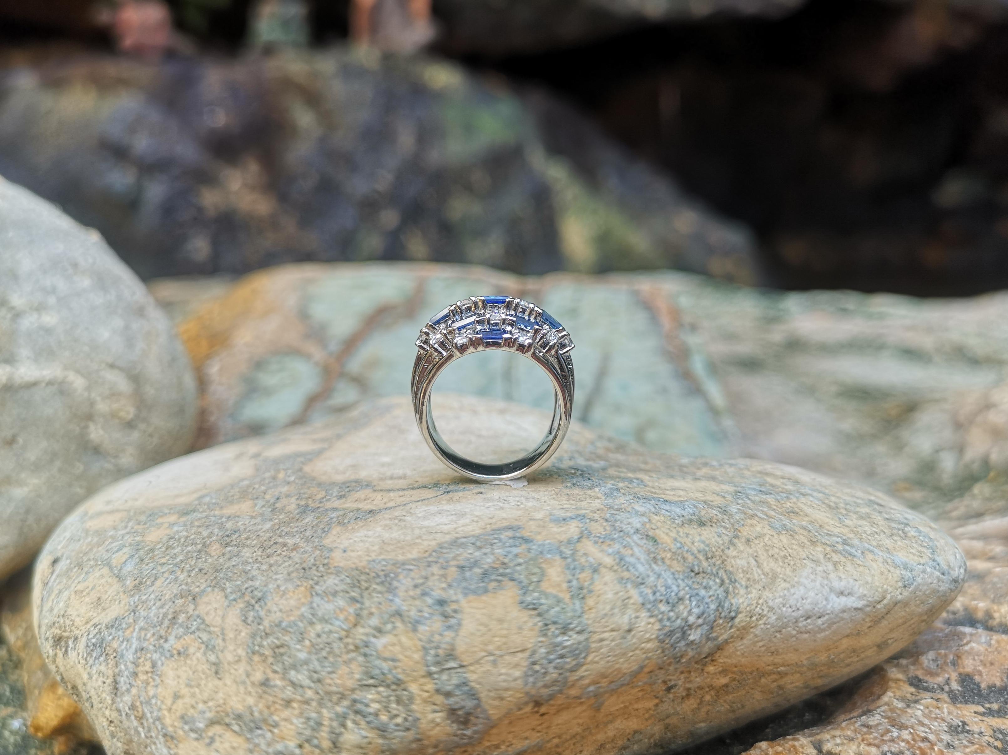 Blue Sapphire with Diamond Ring Set in 18 Karat White Gold Settings For Sale 6