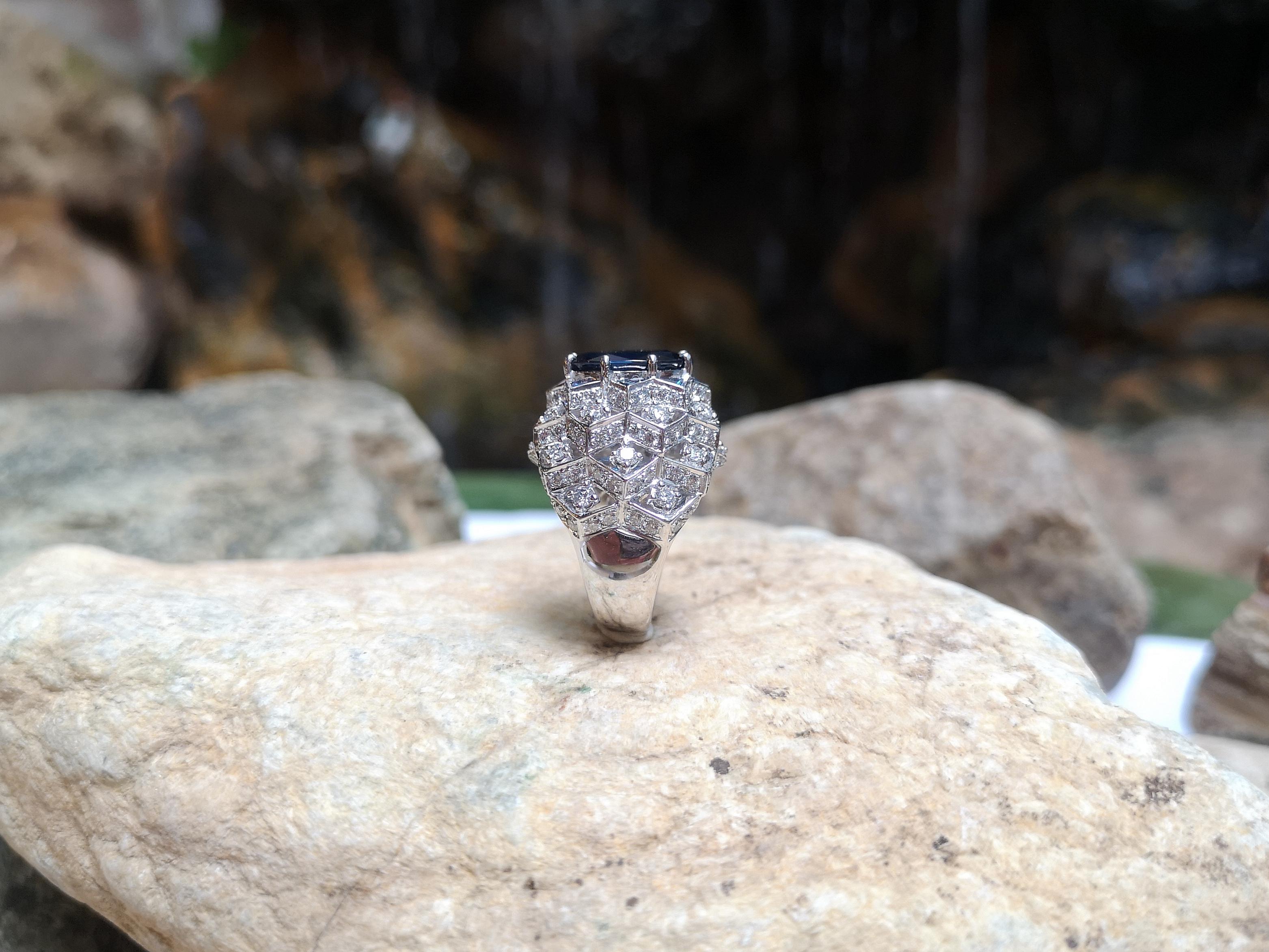 Blue Sapphire with Diamond Ring Set in 18 Karat White Gold Settings For Sale 6