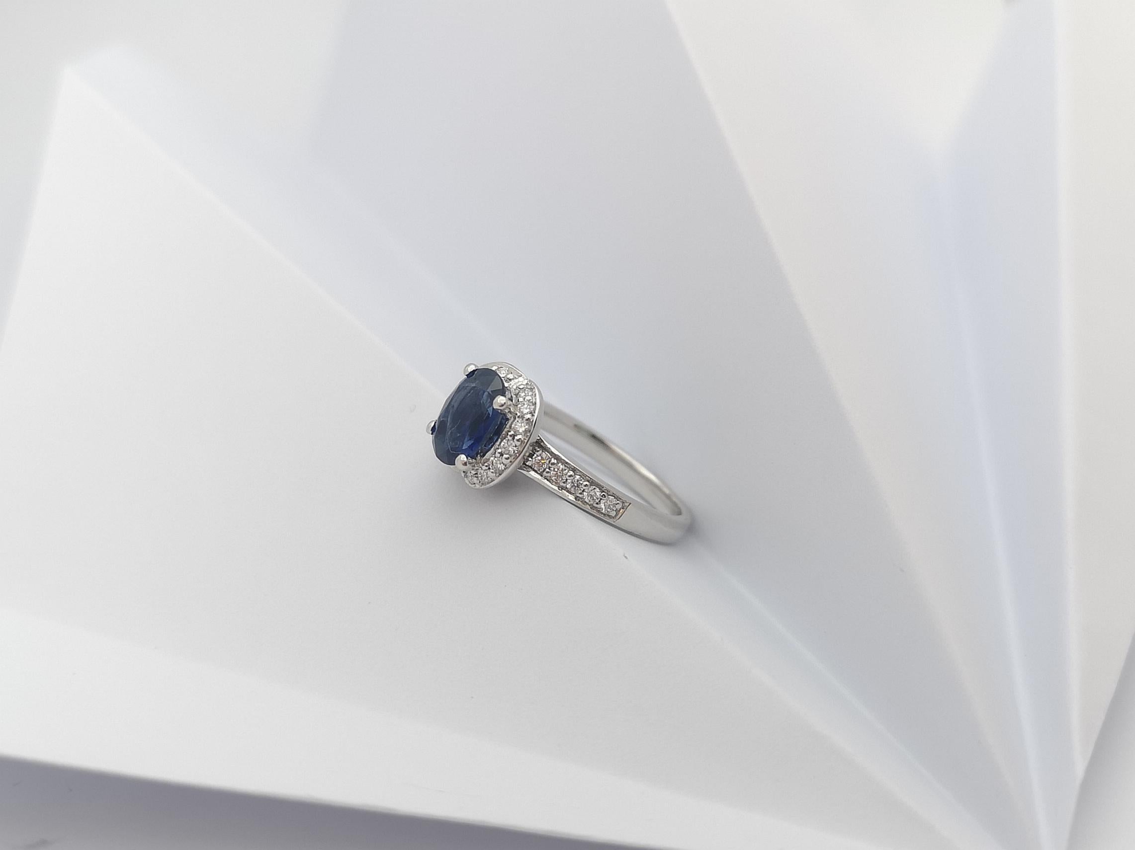 Blue Sapphire with Diamond Ring Set in 18 Karat White Gold Settings For Sale 6