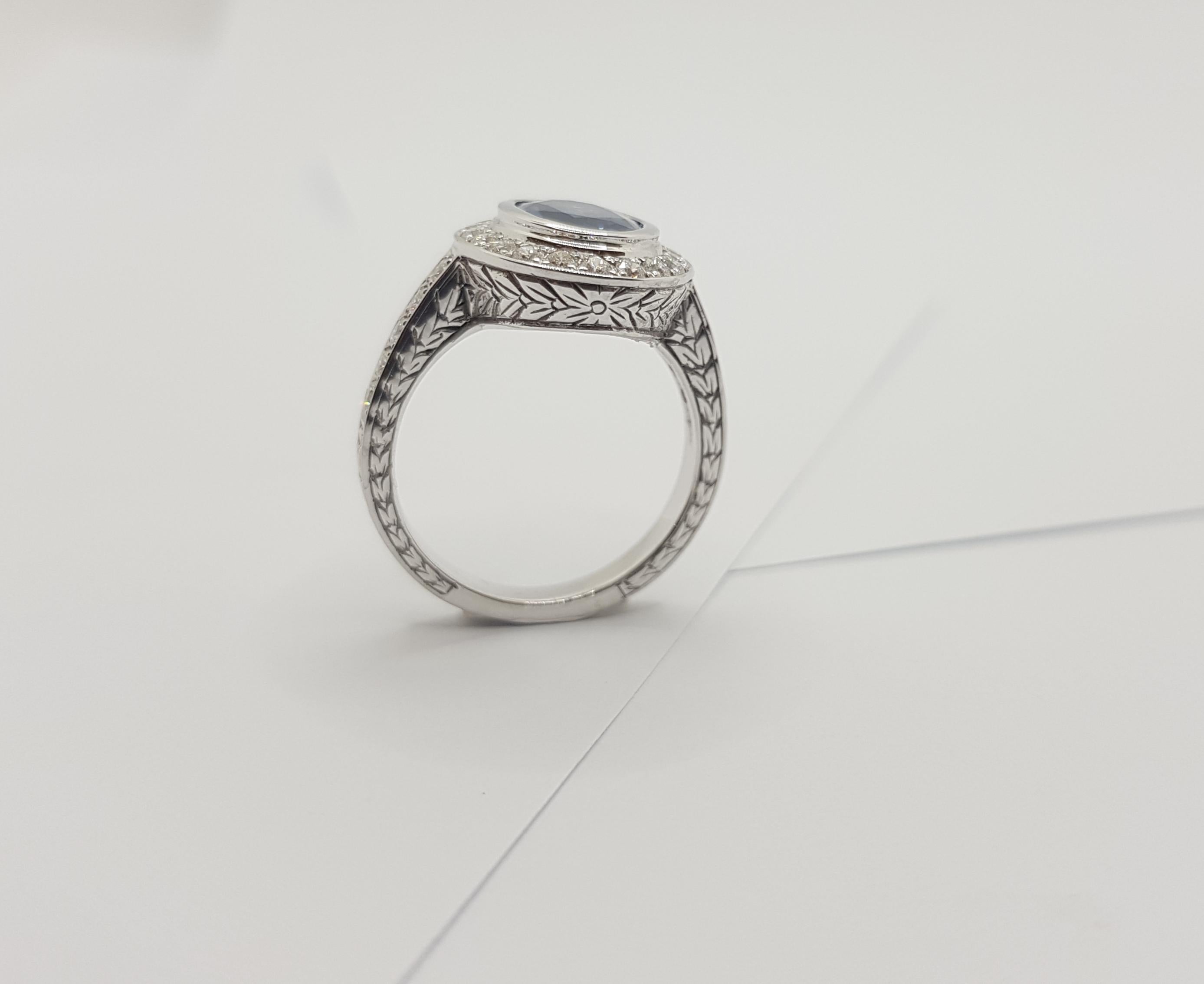 Blauer Saphir mit Diamantring aus 18 Karat Weißgold in Fassungen im Angebot 7