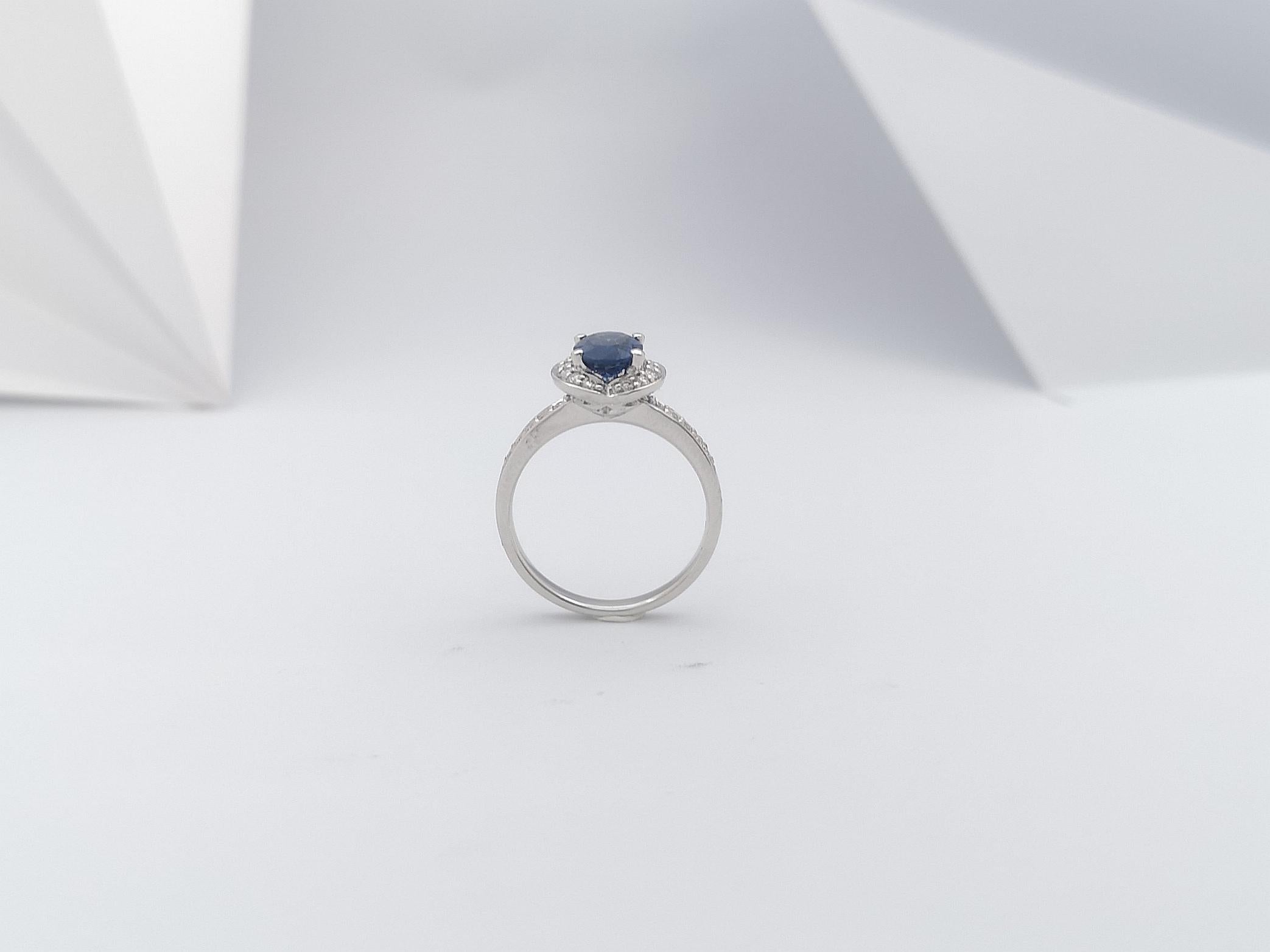 Blue Sapphire with Diamond Ring Set in 18 Karat White Gold Settings For Sale 7
