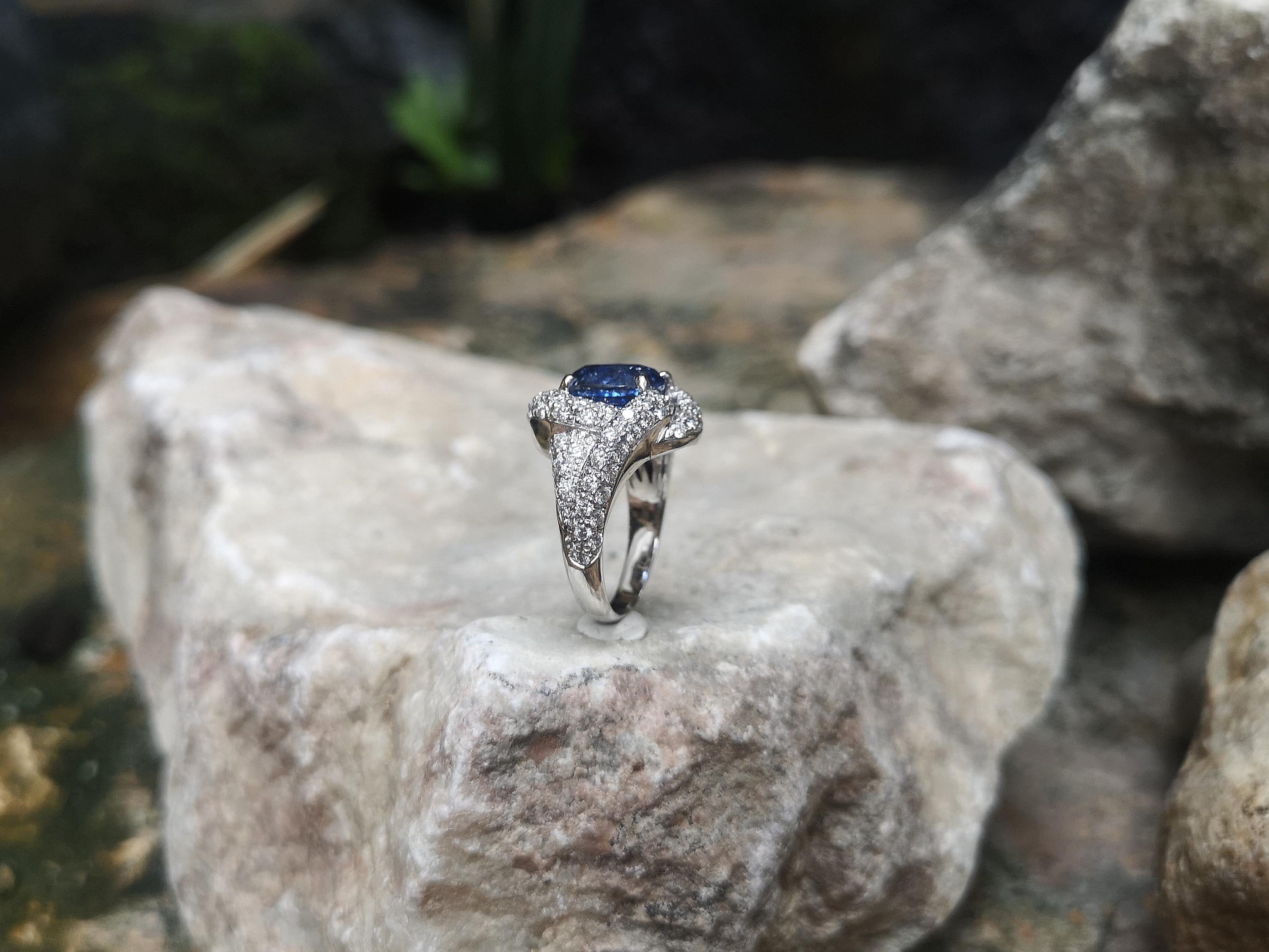 Blauer blauer Saphir mit Diamantring in 18 Karat Weißgoldfassung im Angebot 8