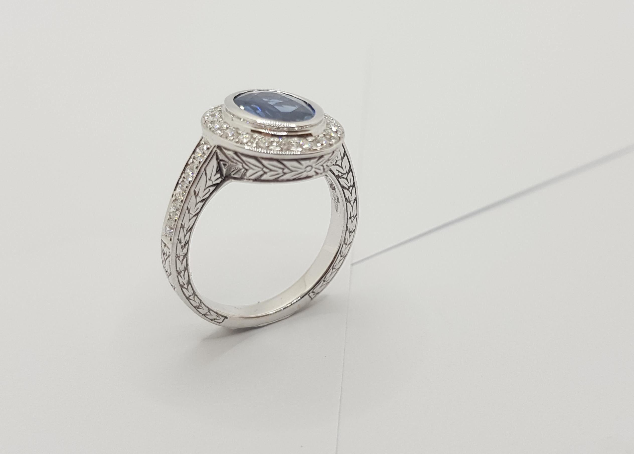 Blauer Saphir mit Diamantring aus 18 Karat Weißgold in Fassungen im Angebot 8
