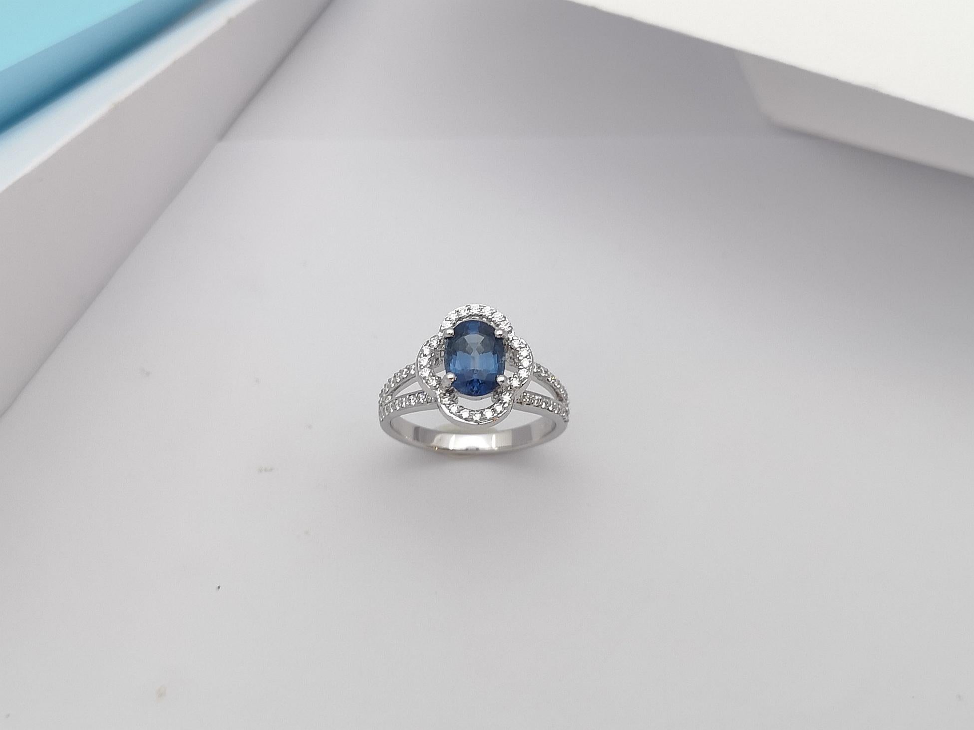 Blue Sapphire with Diamond Ring Set in 18 Karat White Gold Settings For Sale 6