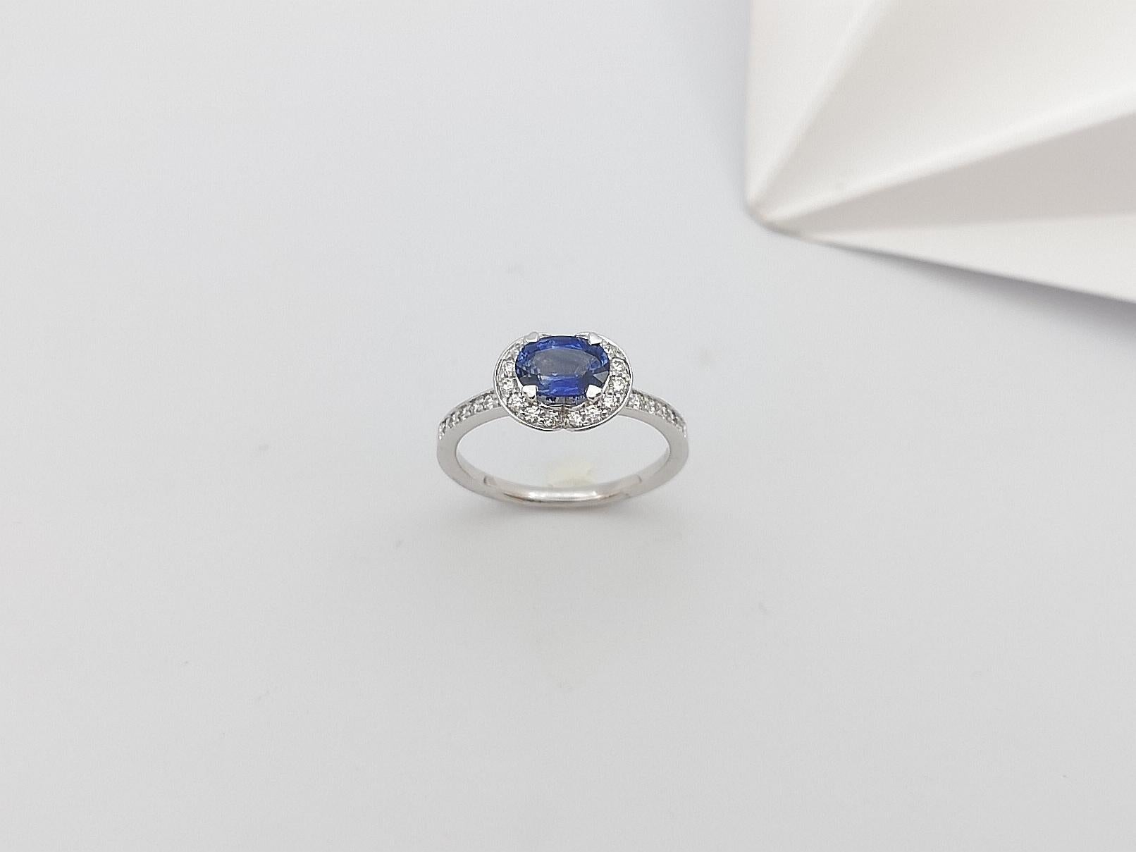 Blue Sapphire with Diamond Ring set in 18 Karat White Gold Settings For Sale 8