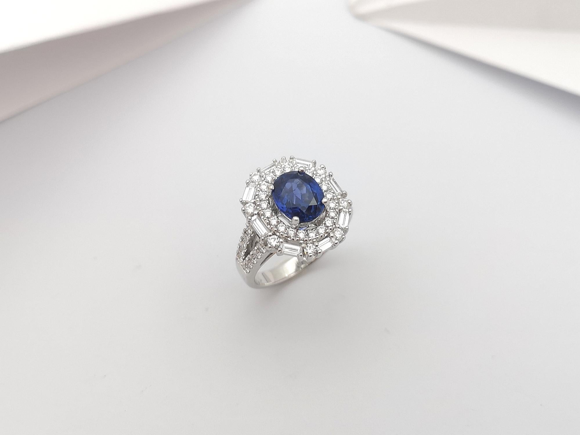 Blue Sapphire with Diamond Ring Set in 18 Karat White Gold Settings For Sale 8