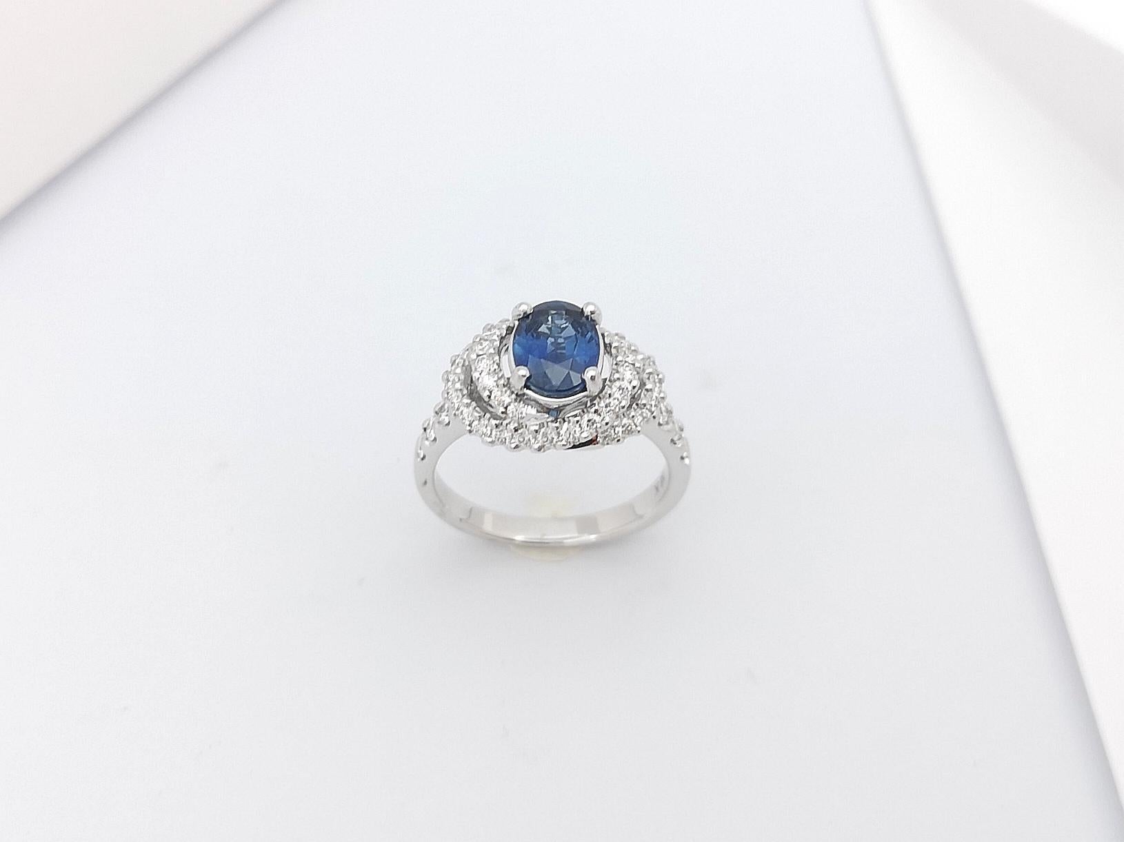 Blue Sapphire with Diamond Ring Set in 18 Karat White Gold Settings For Sale 11