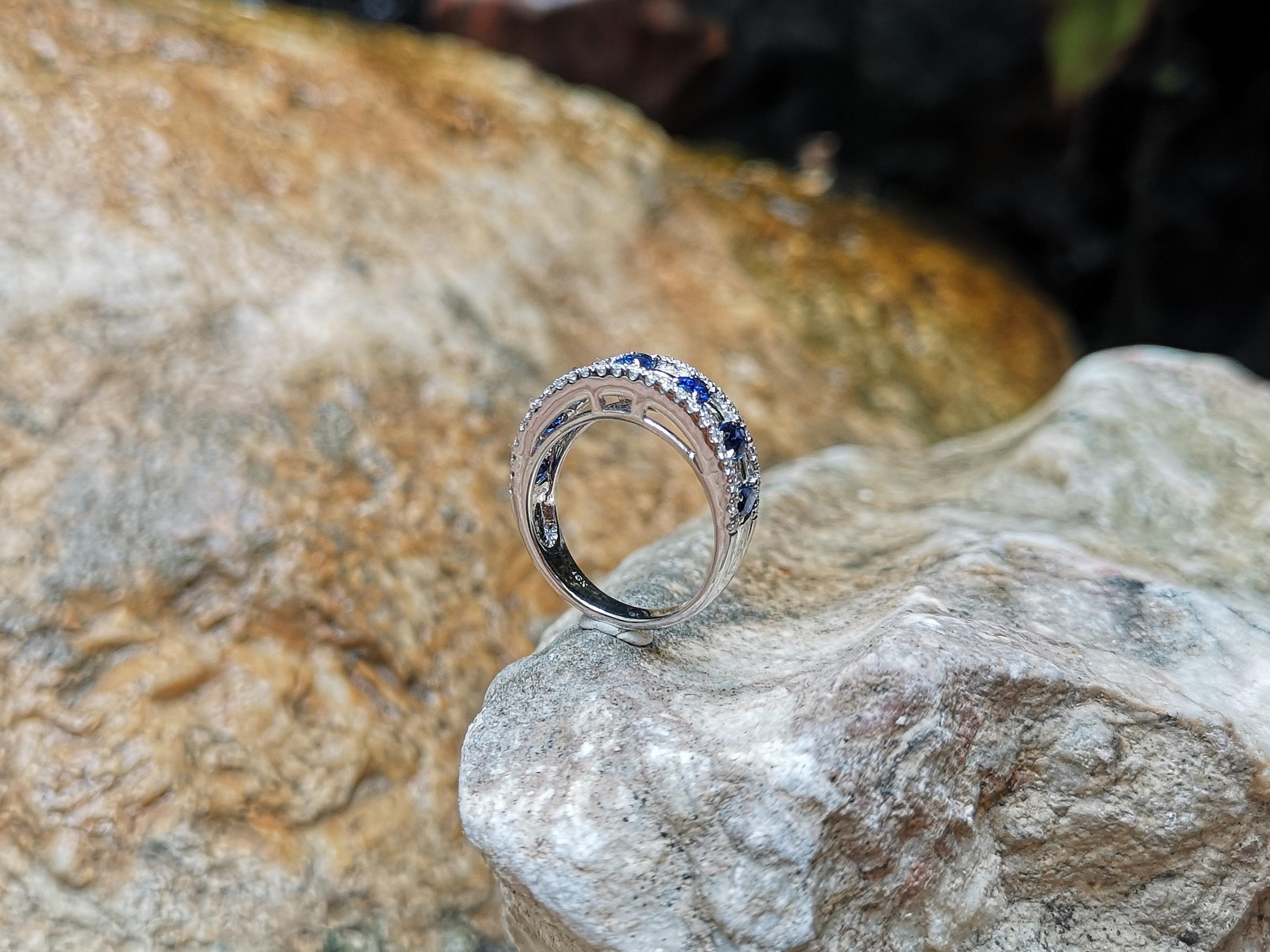 Blue Sapphire with Diamond Ring Set in 18 Karat White Gold Settings For Sale 12