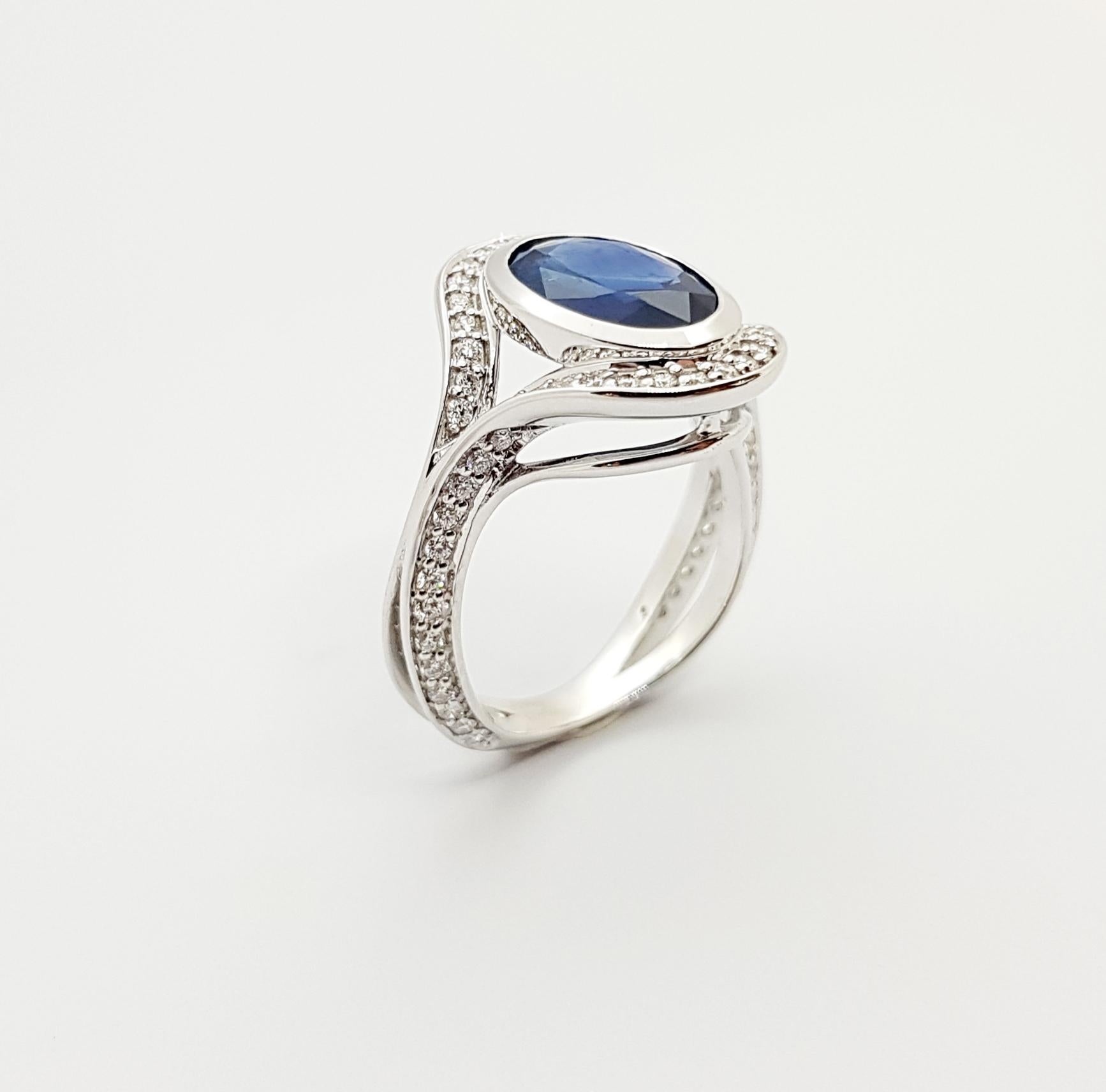 Blauer blauer Saphir mit Diamantring in 18 Karat Weißgoldfassung im Angebot 12