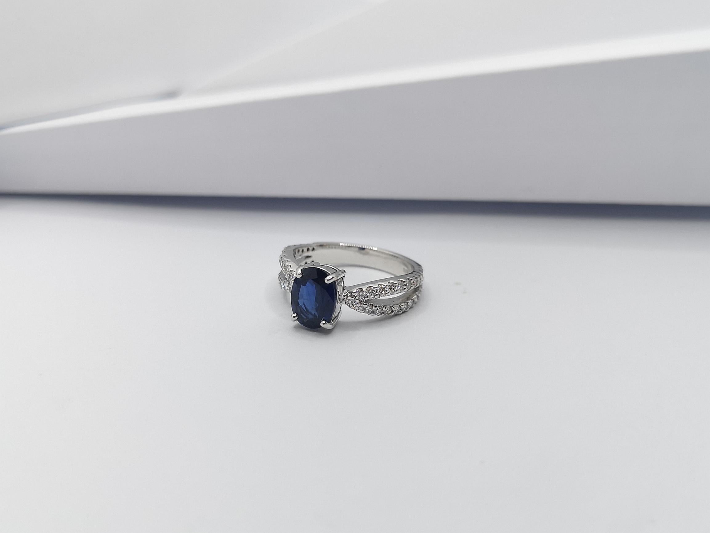 Blue Sapphire with Diamond Ring Set in 18 Karat White Gold Settings For Sale 13