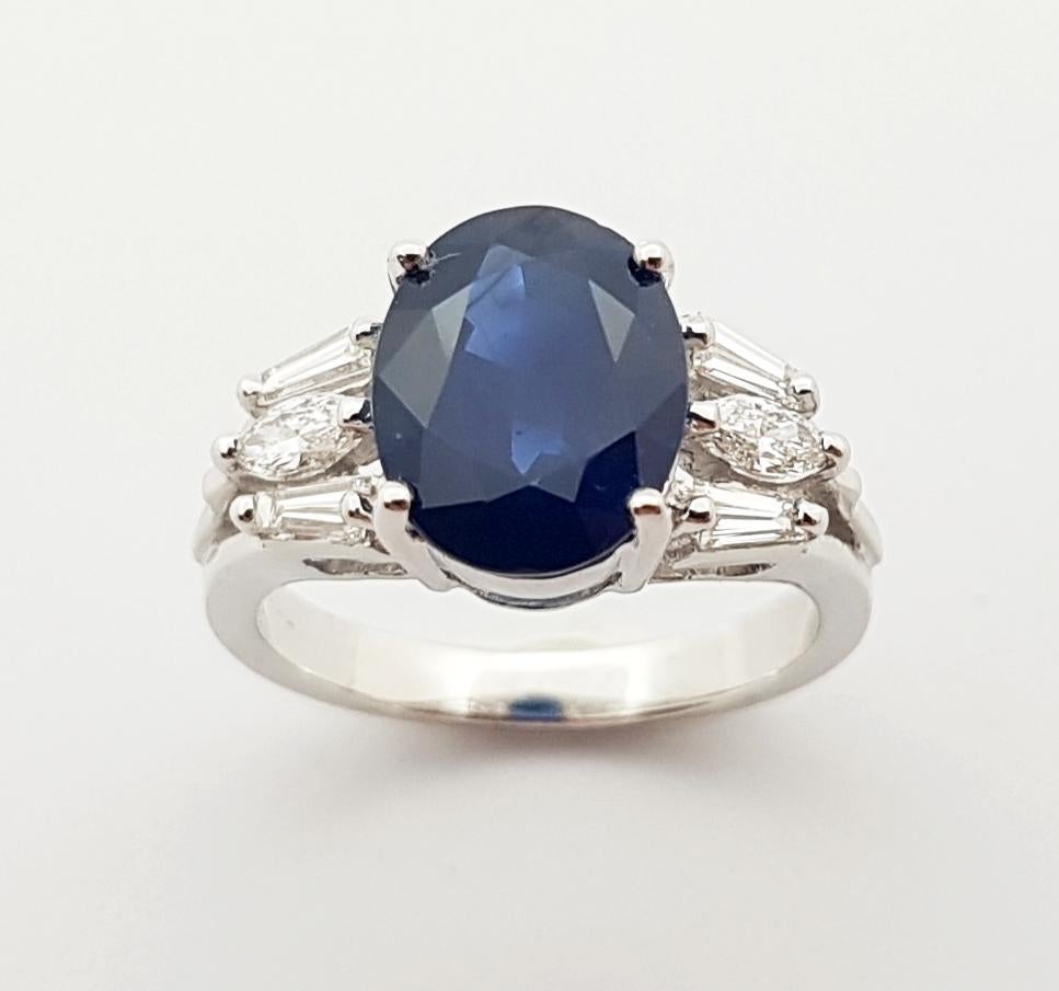 Blue Sapphire with Diamond Ring set in 18 Karat White Gold Settings For Sale 14