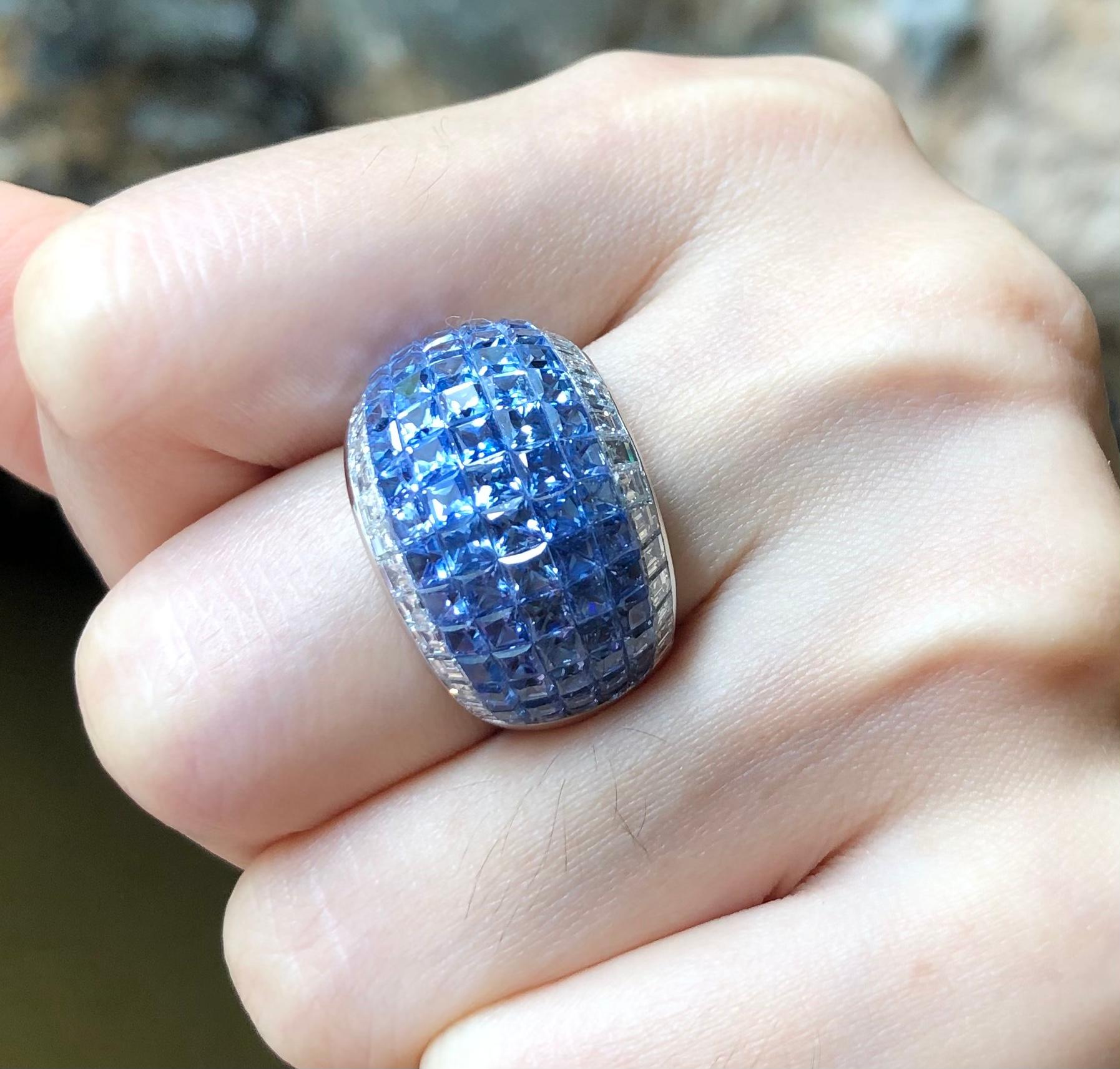 Contemporary Blue Sapphire with Diamond Ring set in 18 Karat White Gold Settings For Sale