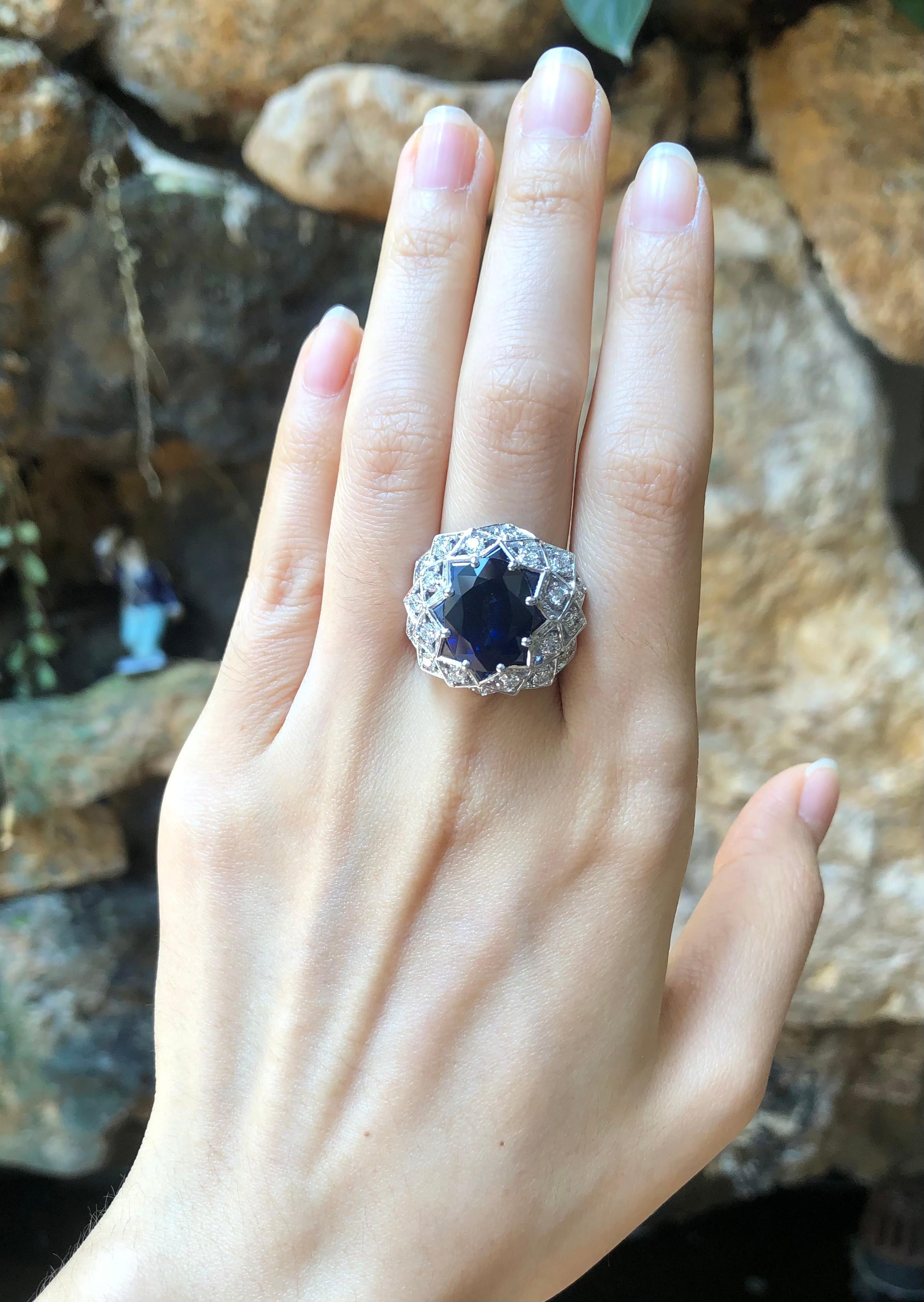 Mixed Cut Blue Sapphire with Diamond Ring Set in 18 Karat White Gold Settings For Sale
