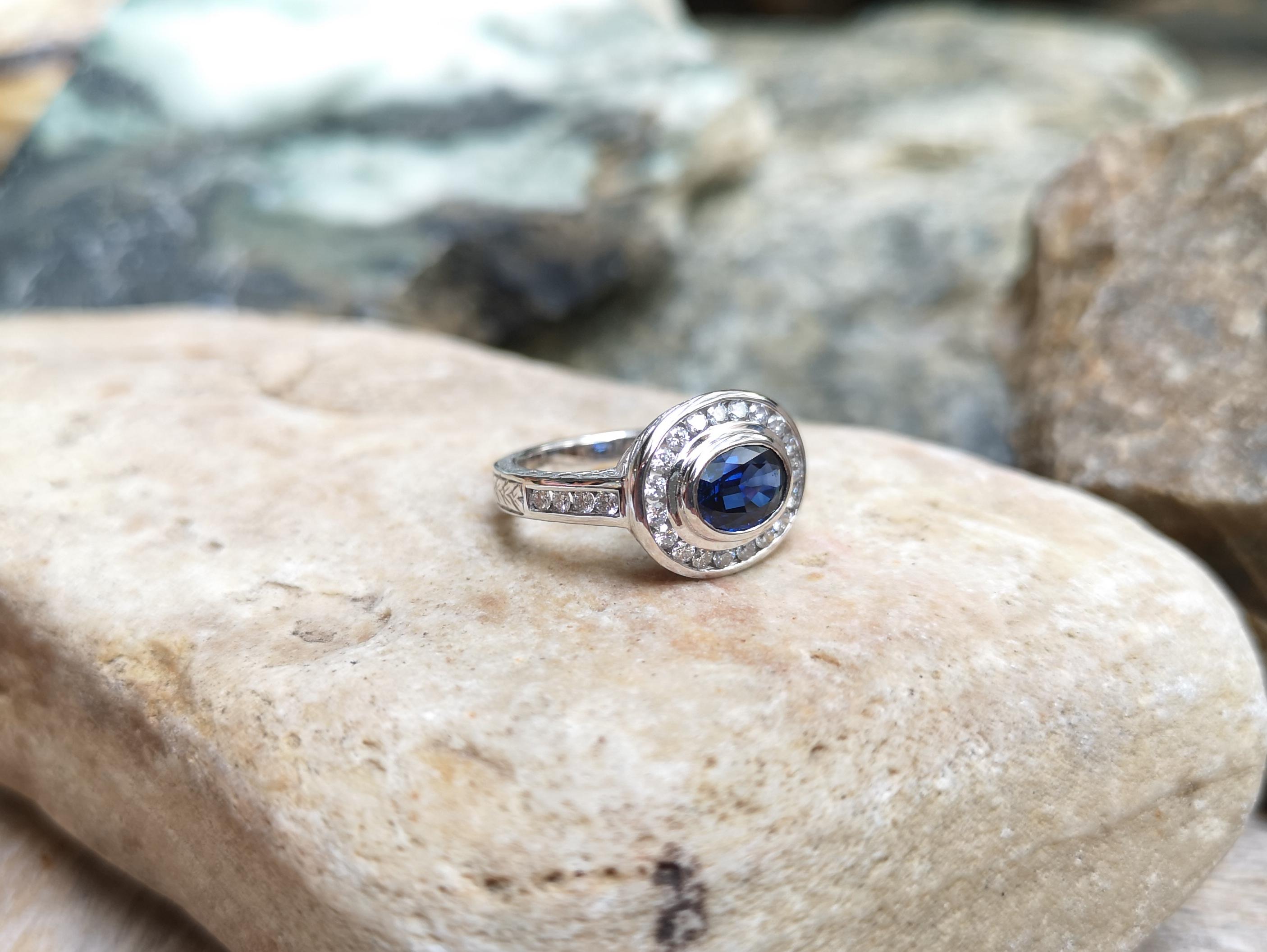 Blue Sapphire with Diamond Ring Set in 18 Karat White Gold Settings For Sale 1