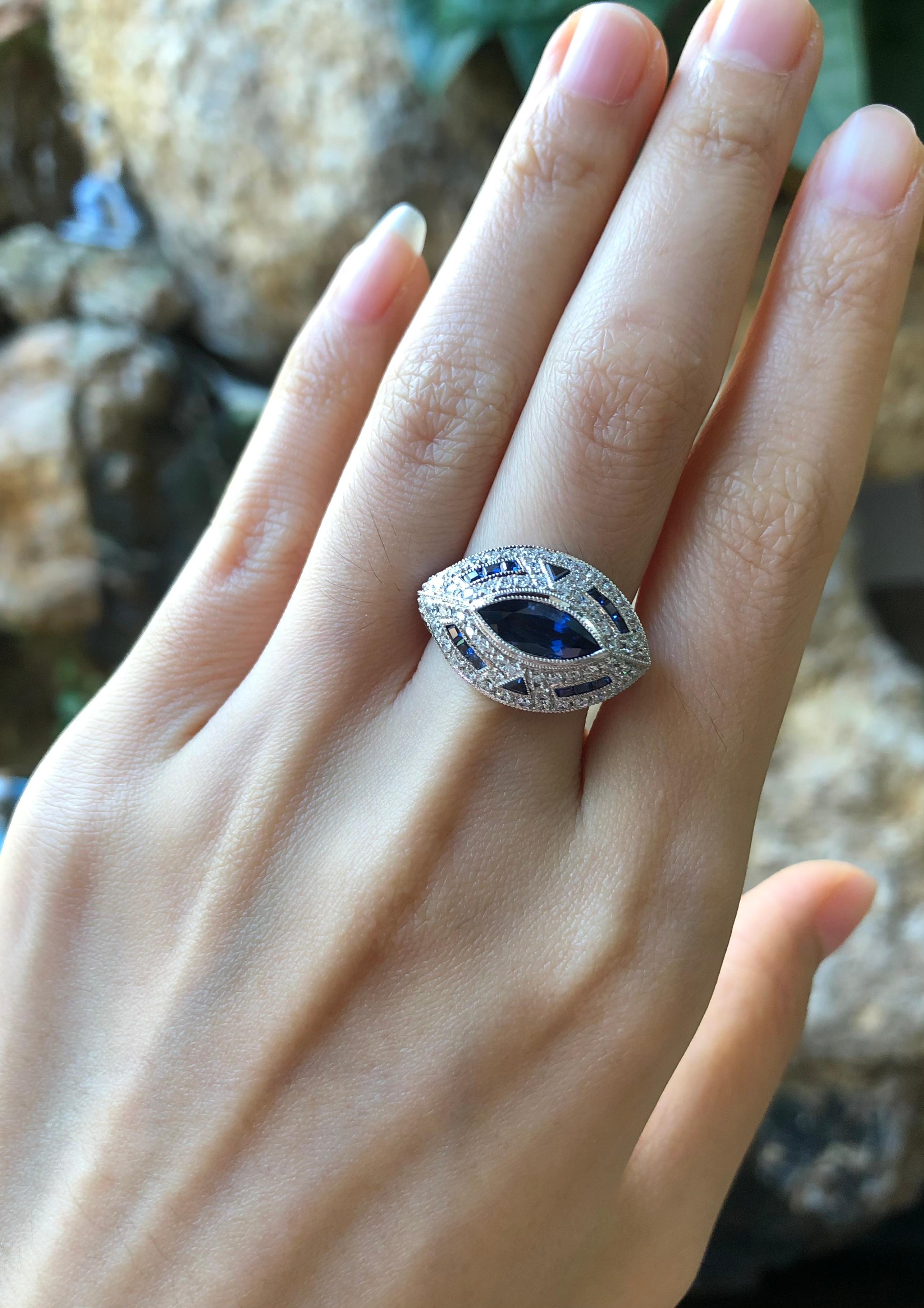 Blue Sapphire with Diamond Ring Set in 18 Karat White Gold Settings For Sale 1