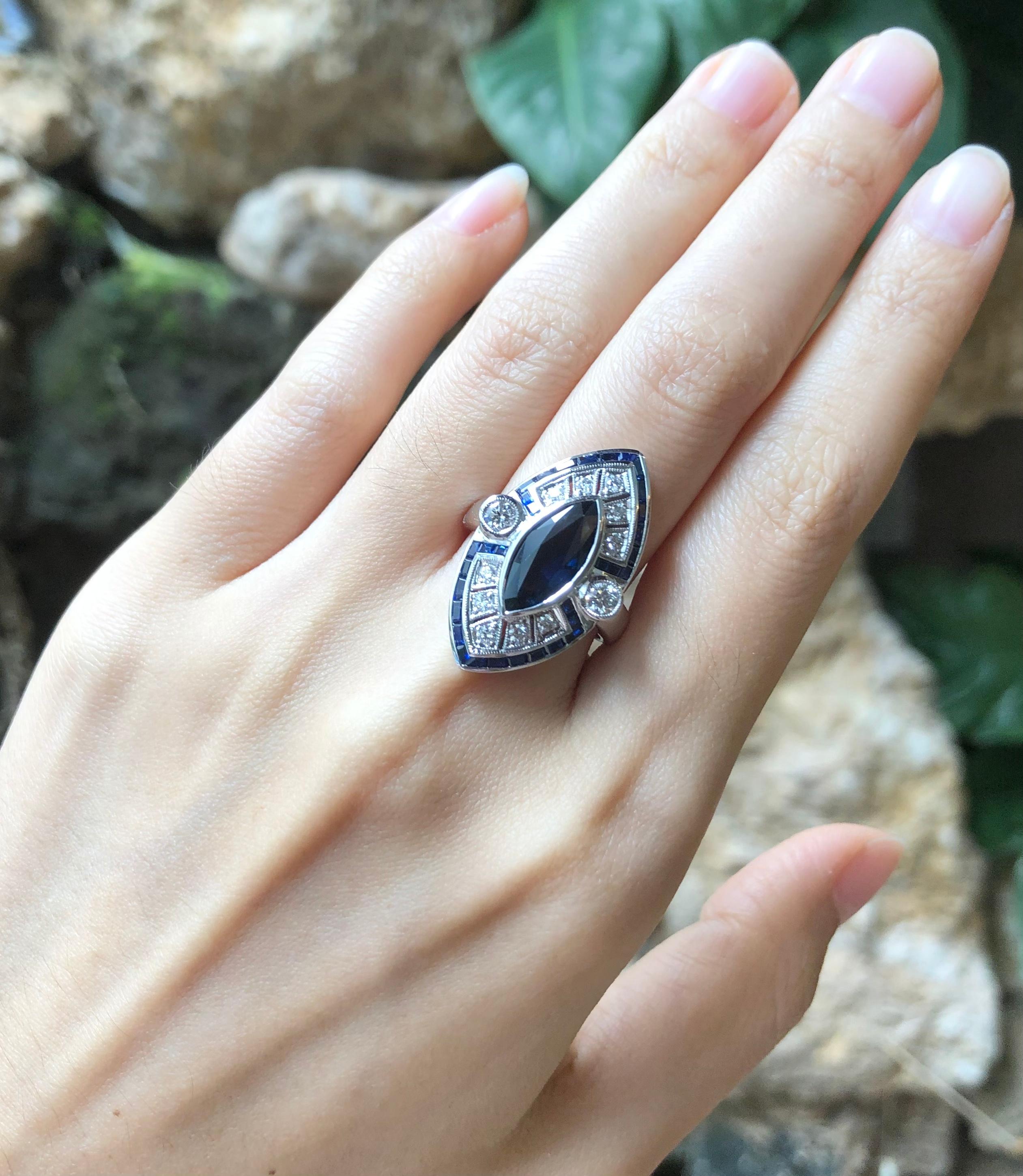 Blue Sapphire with Diamond Ring Set in 18 Karat White Gold Settings For Sale 1