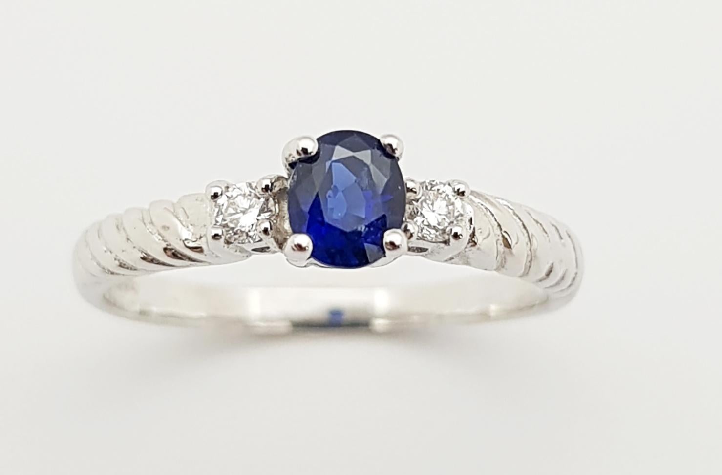 Blue Sapphire with Diamond Ring set in 18 Karat White Gold Settings For Sale 2