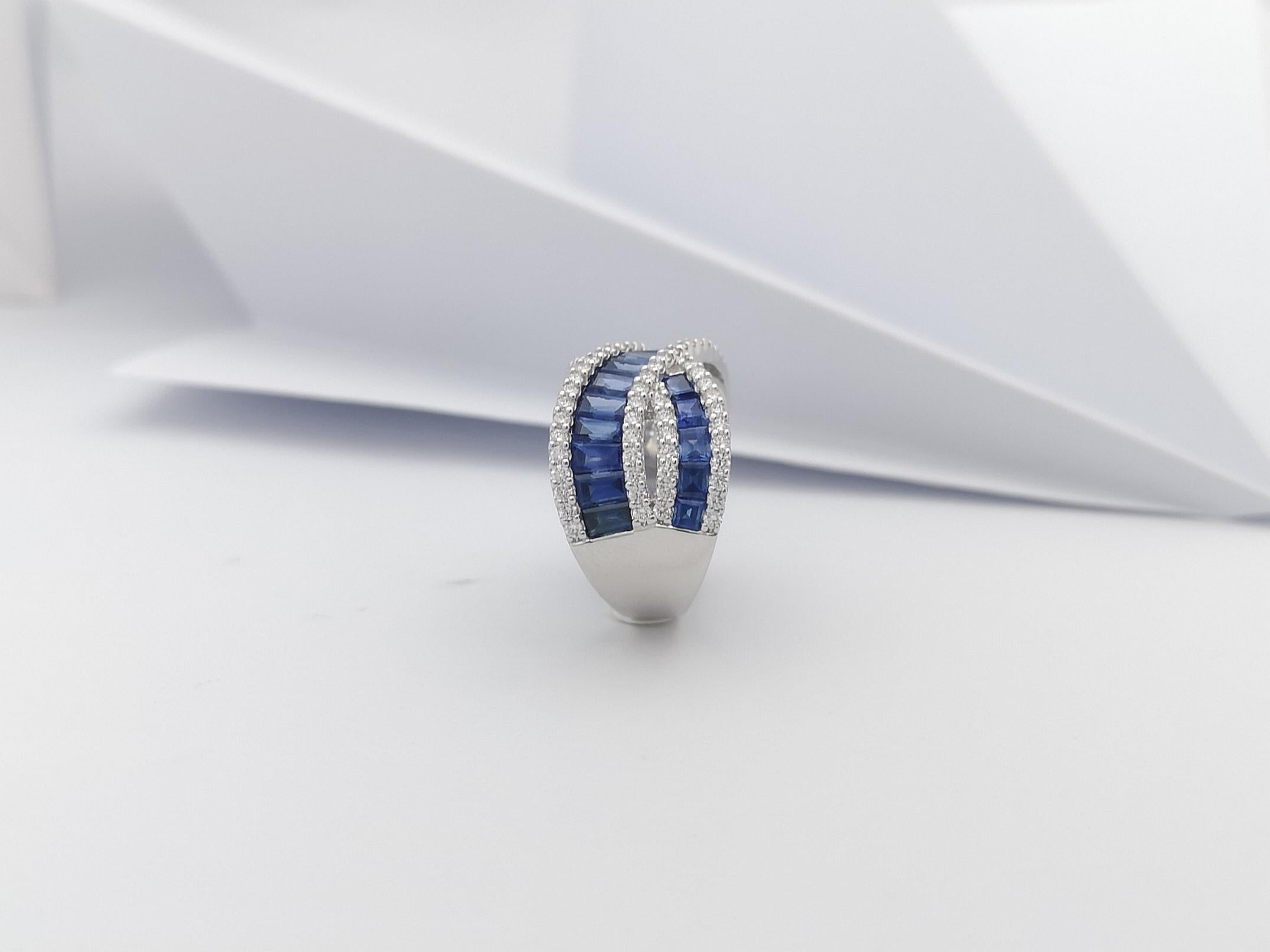 Bague en or blanc 18 carats sertie d'un saphir bleu et de diamants en vente 2