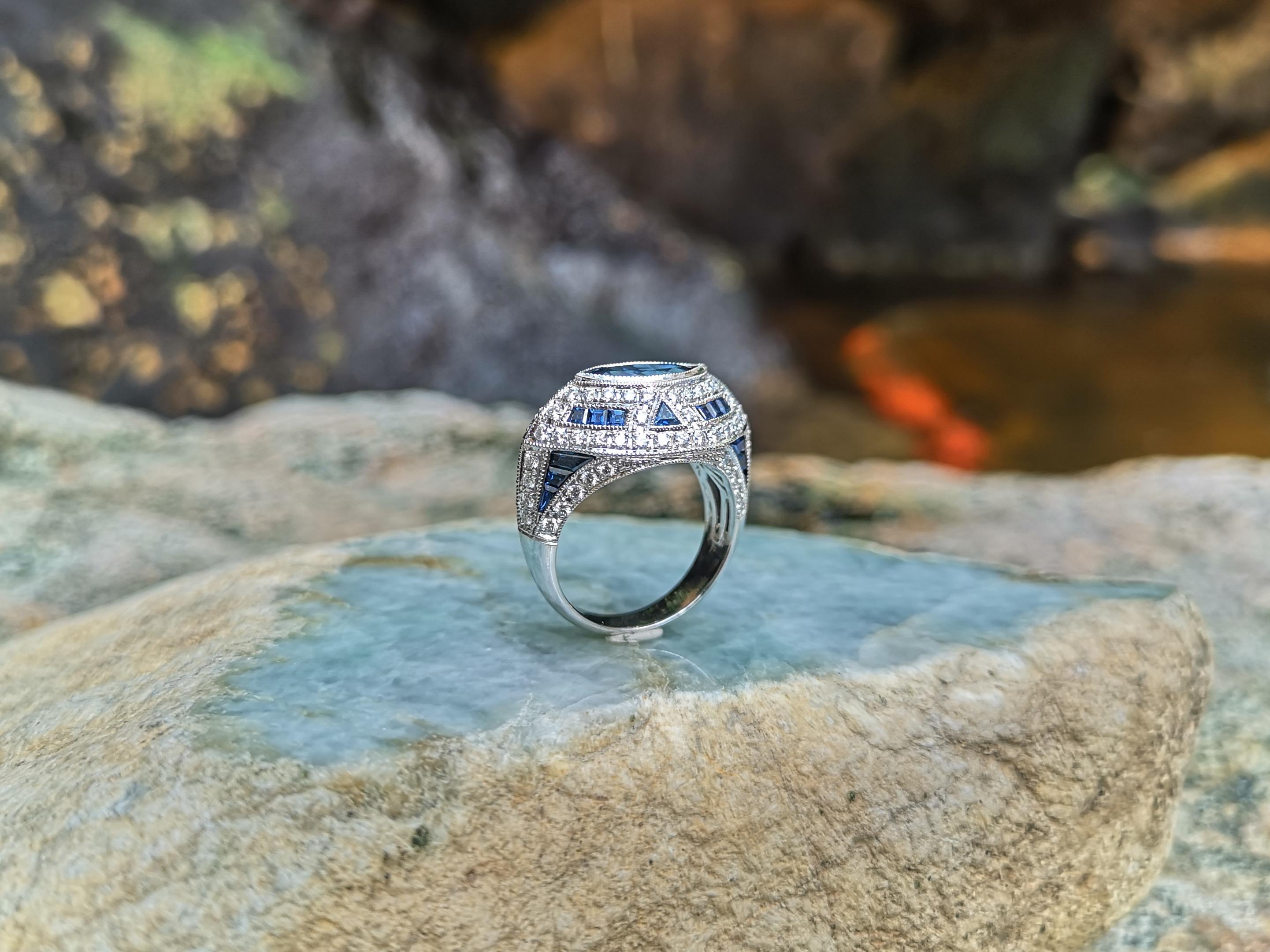 Blue Sapphire with Diamond Ring Set in 18 Karat White Gold Settings For Sale 3