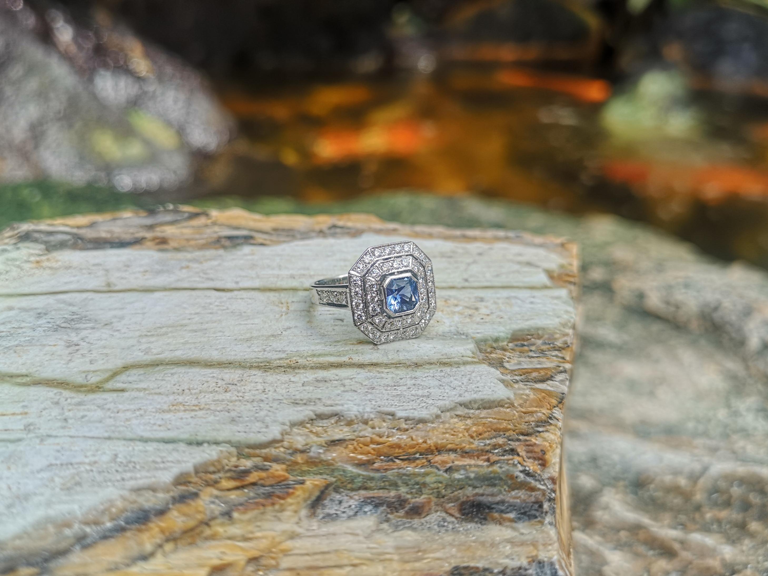 Blauer blauer Saphir mit Diamantring in 18 Karat Weißgoldfassung im Angebot 3