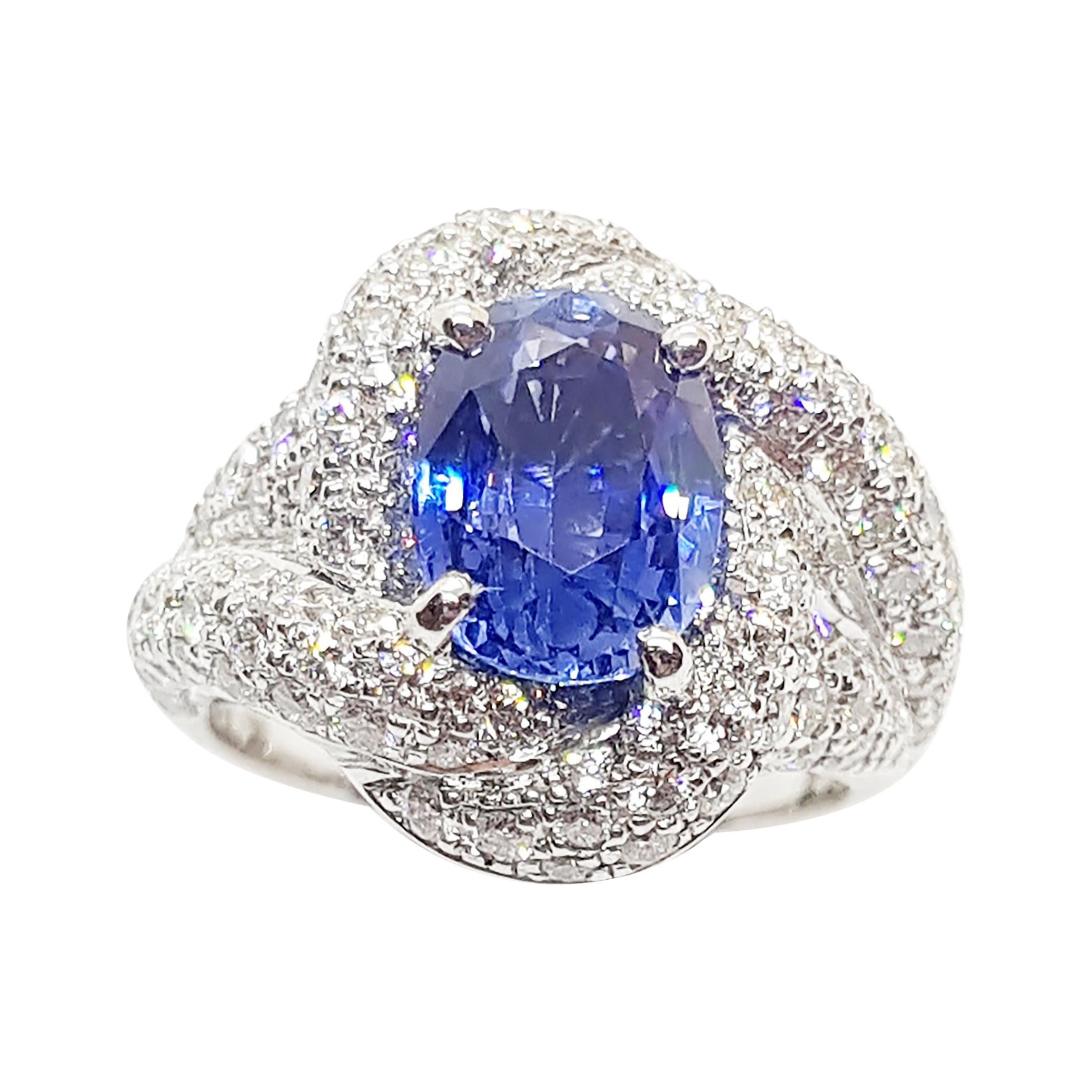 Blue Sapphire with Diamond Ring Set in 18 Karat White Gold Settings For Sale